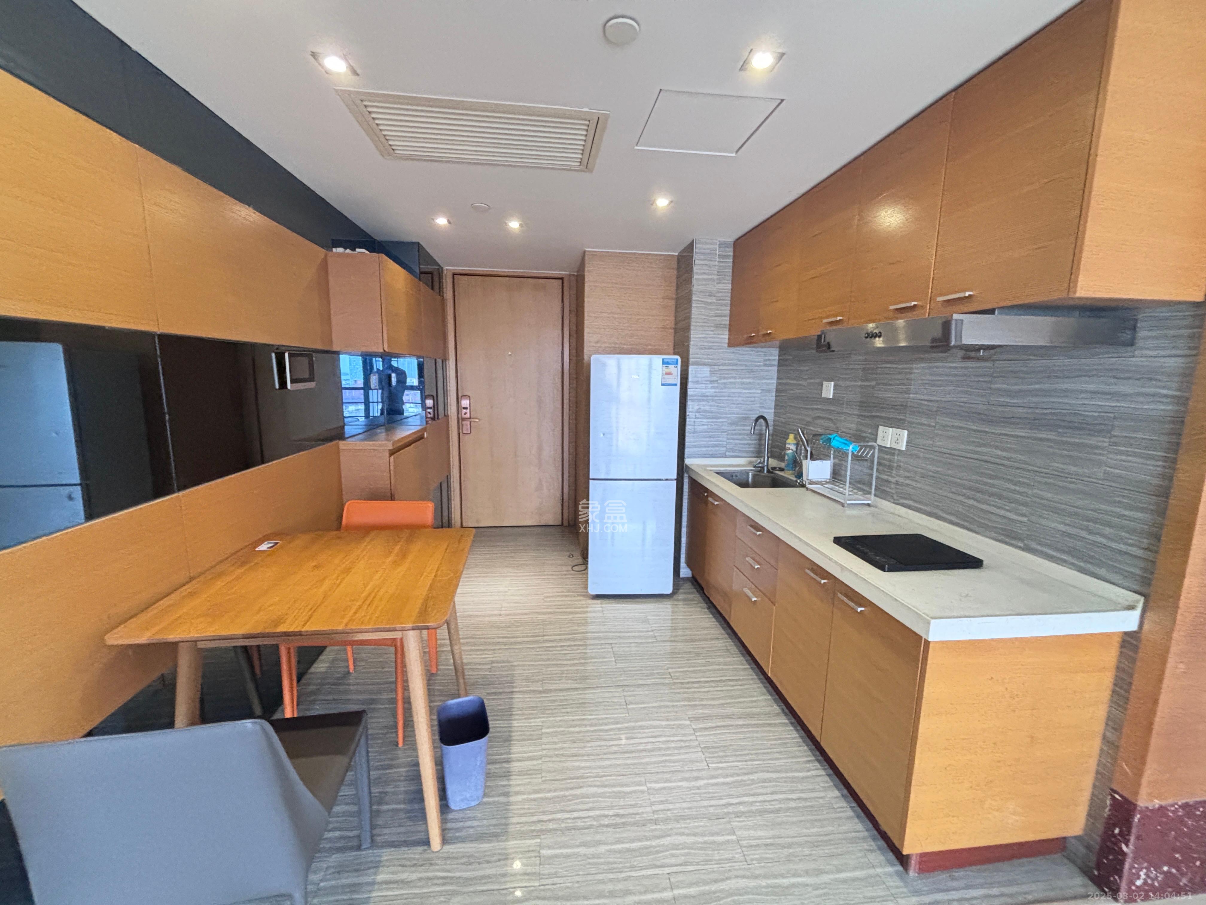 泊富公寓(泊富国际广场) 2室2厅1卫 4000.0元/月 泊富公寓(泊富国际广场) 2室2厅1卫 4000.0元/月室内图