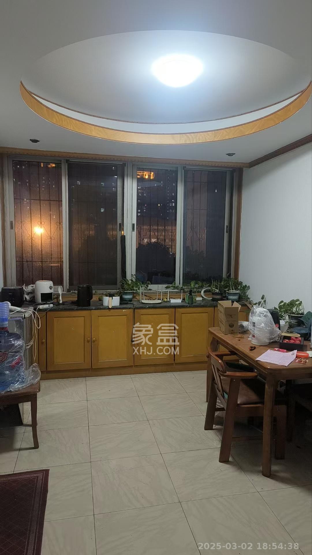 枫林小区 1室1厅1卫 800.0元/月 枫林小区 1室1厅1卫 800.0元/月室内图