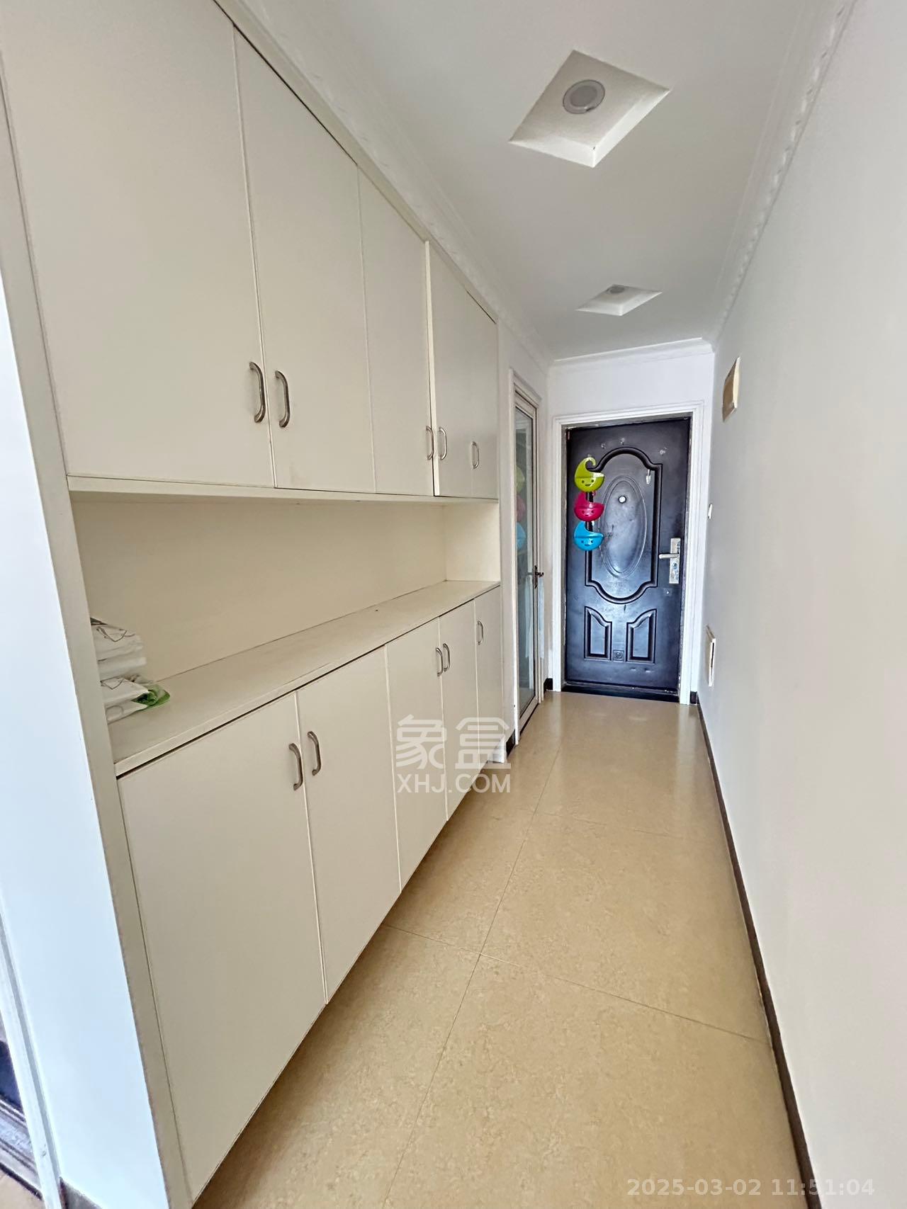 丽发新城  2室1厅1卫   1700.00元/月室内图