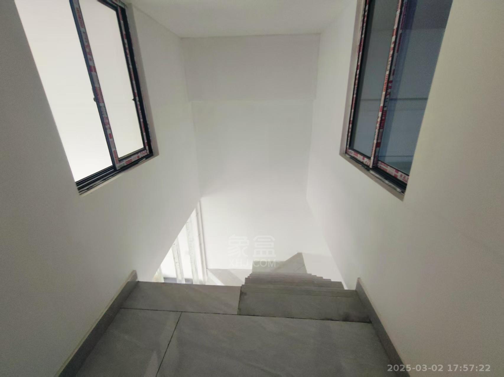 亿都晴天里 2室1厅1卫 1500.0元/月 亿都晴天里 2室1厅1卫 1500.0元/月室内图