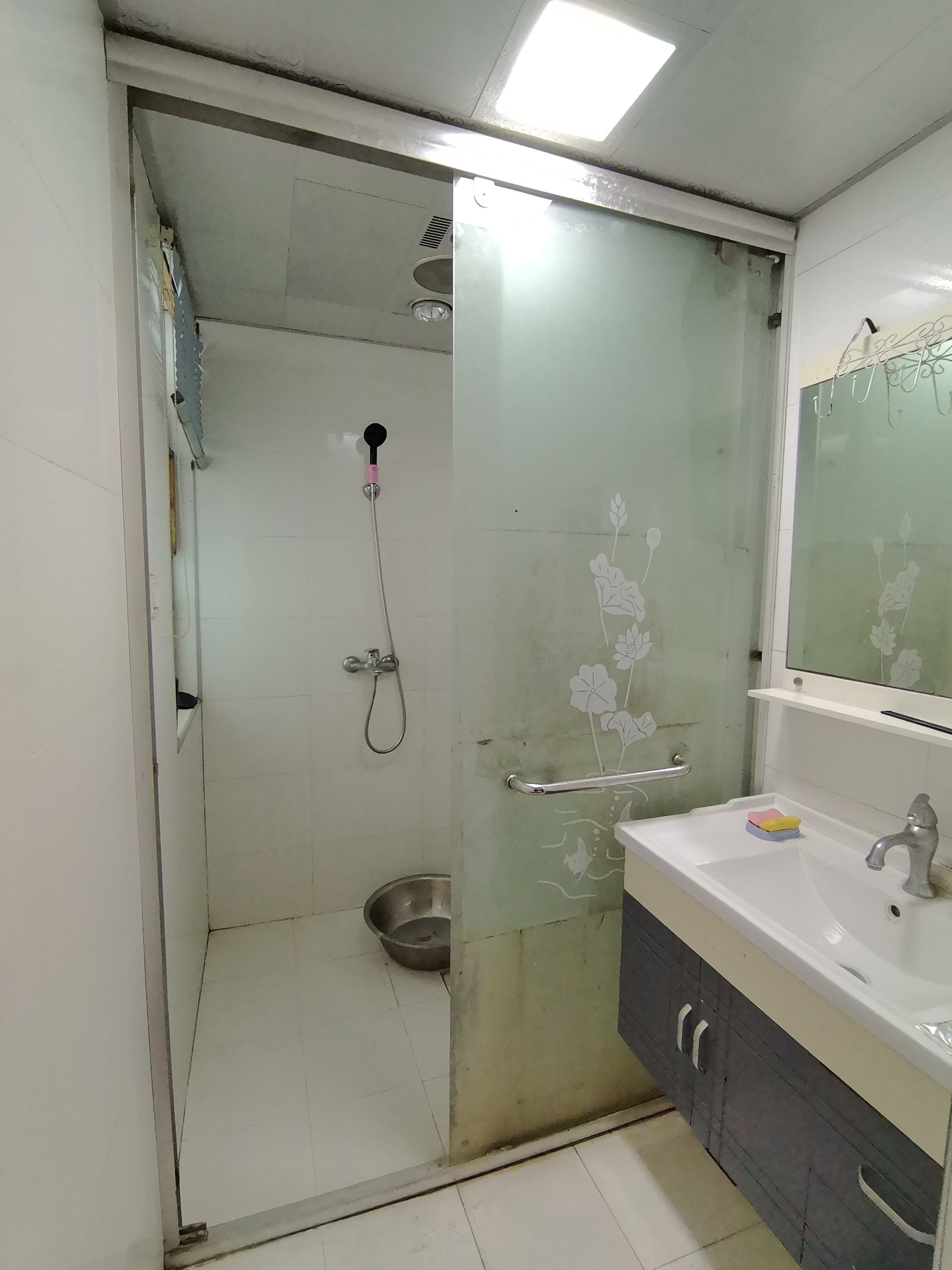 湘水明珠  3室2厅1卫   1800.00元/月室内图