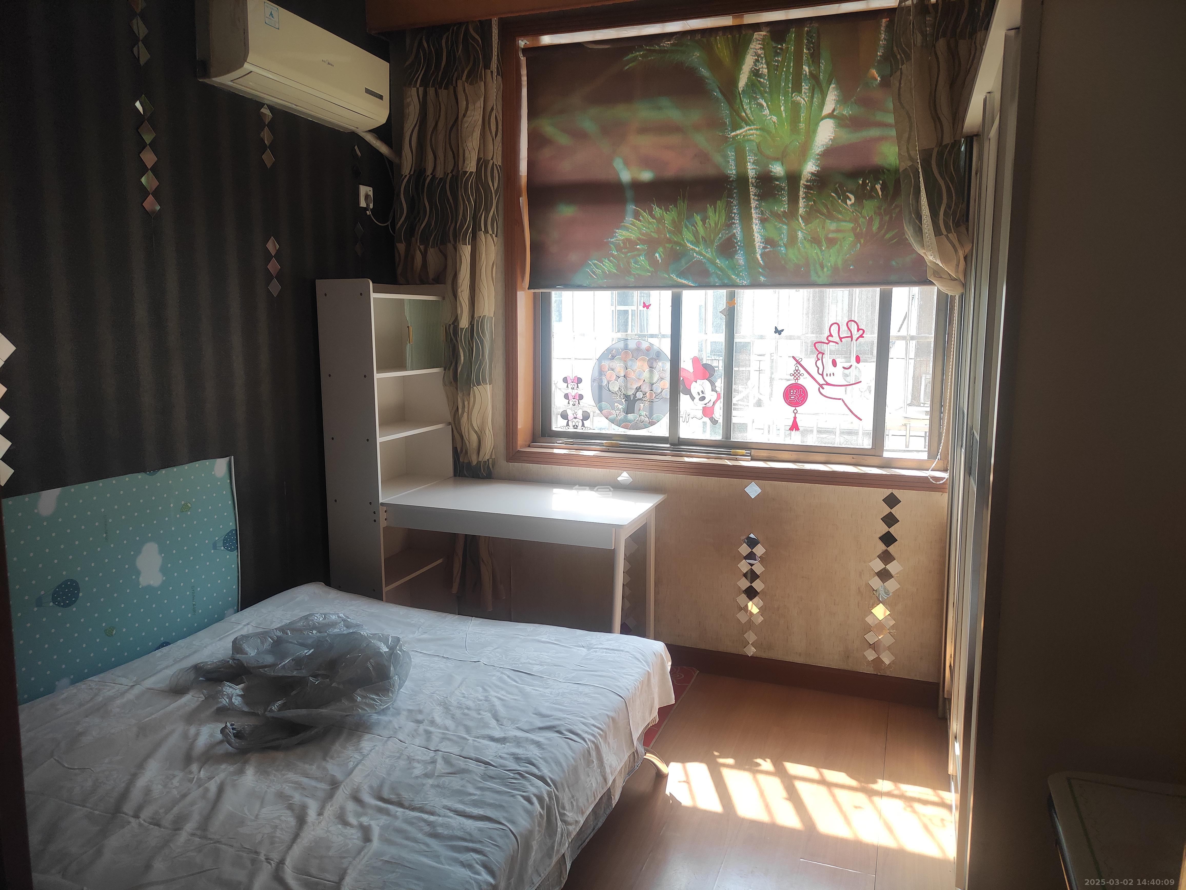 省政府机关梓园住宅区 2室1厅1卫 2800.0元/月 省政府机关梓园住宅区 2室1厅1卫 2800.0元/月室内图