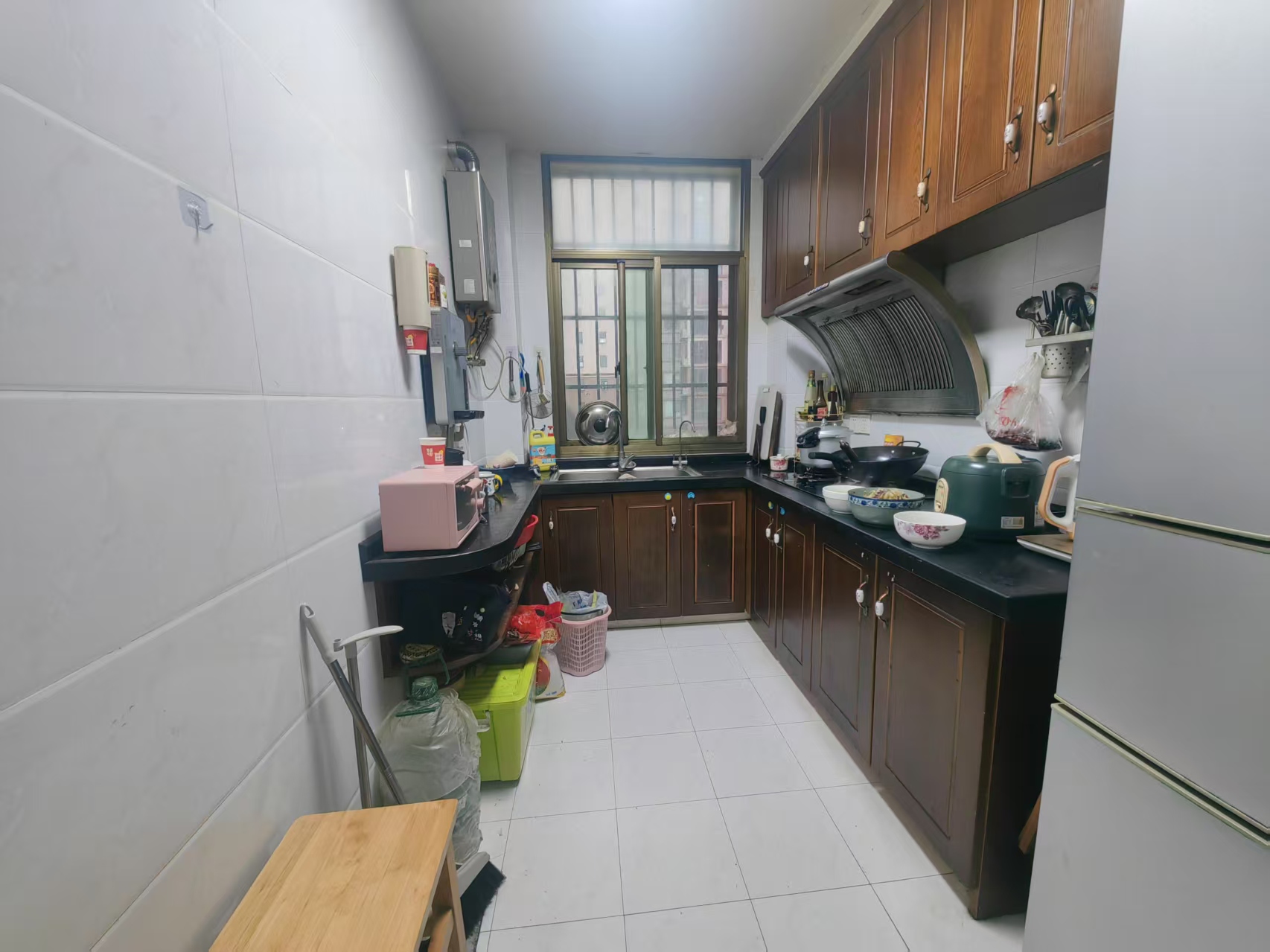 大明安置小区  3室2厅2卫    35.8万 大明安置小区  3室2厅2卫    35.8万室内图