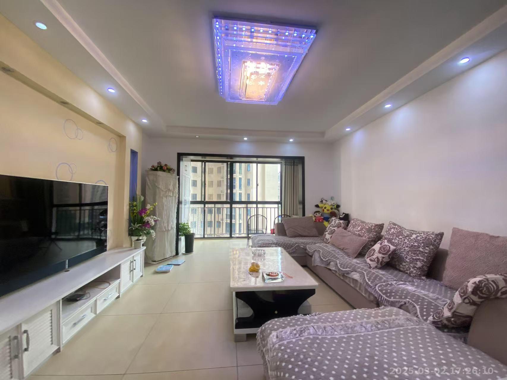 龙腾国际 3室2厅2卫 2300.0元/月 龙腾国际 3室2厅2卫 2300.0元/月室内图