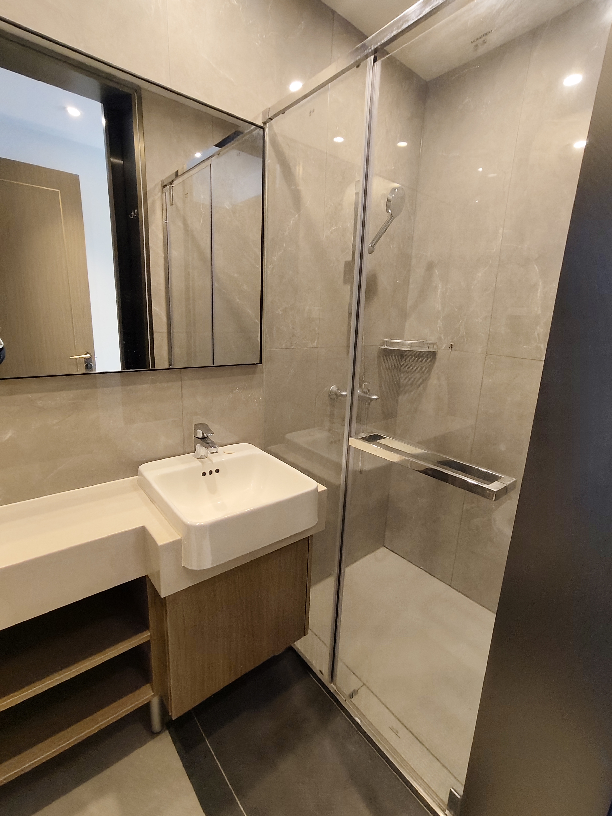 龙湖光年 1室1厅1卫 1900.0元/月 龙湖光年 1室1厅1卫 1900.0元/月室内图