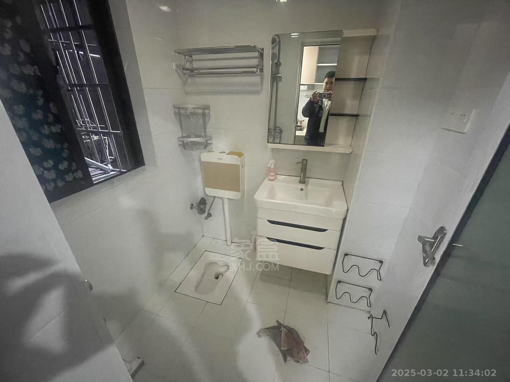 中建御山和苑  1室1厅1卫   1600.00元/月室内图