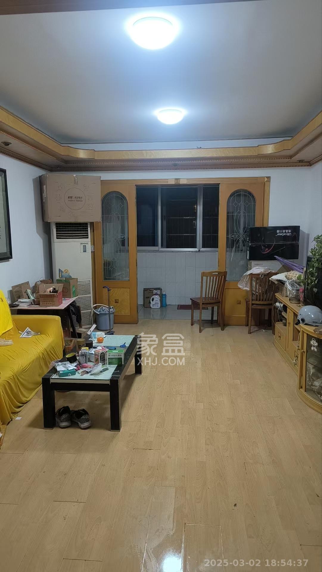 枫林小区 1室1厅1卫 800.0元/月 枫林小区 1室1厅1卫 800.0元/月室内图