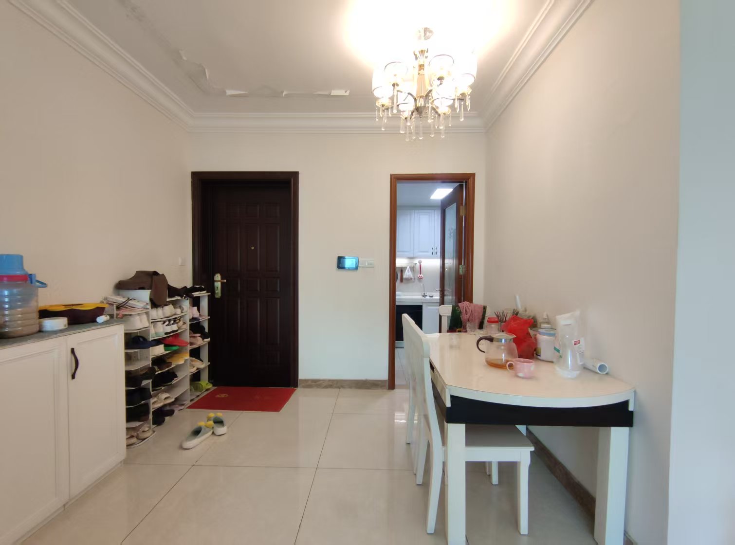 恒大绿洲 3室2厅2卫 2000.0元/月 恒大绿洲 3室2厅2卫 2000.0元/月室内图