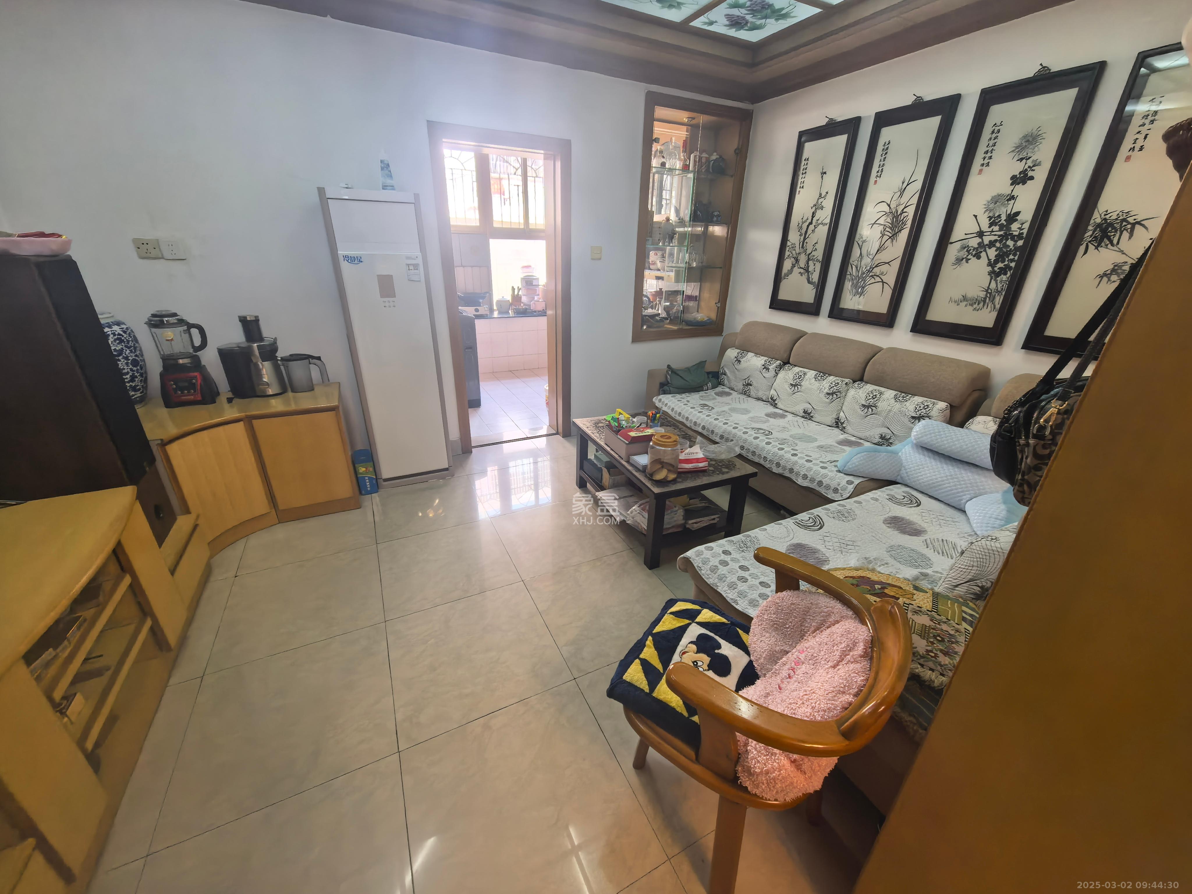 省政府机关梓园住宅区 3室1厅1卫 3000.0元/月 省政府机关梓园住宅区 3室1厅1卫 3000.0元/月室内图