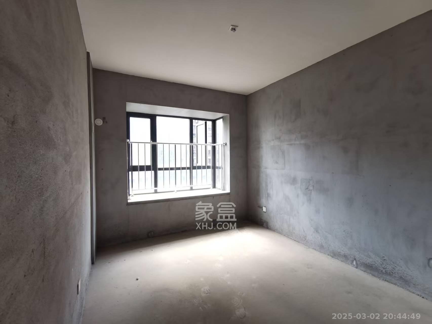 东方名苑臻锦园 0室0厅0卫 75.8万 东方名苑臻锦园 0室0厅0卫 75.8万客厅