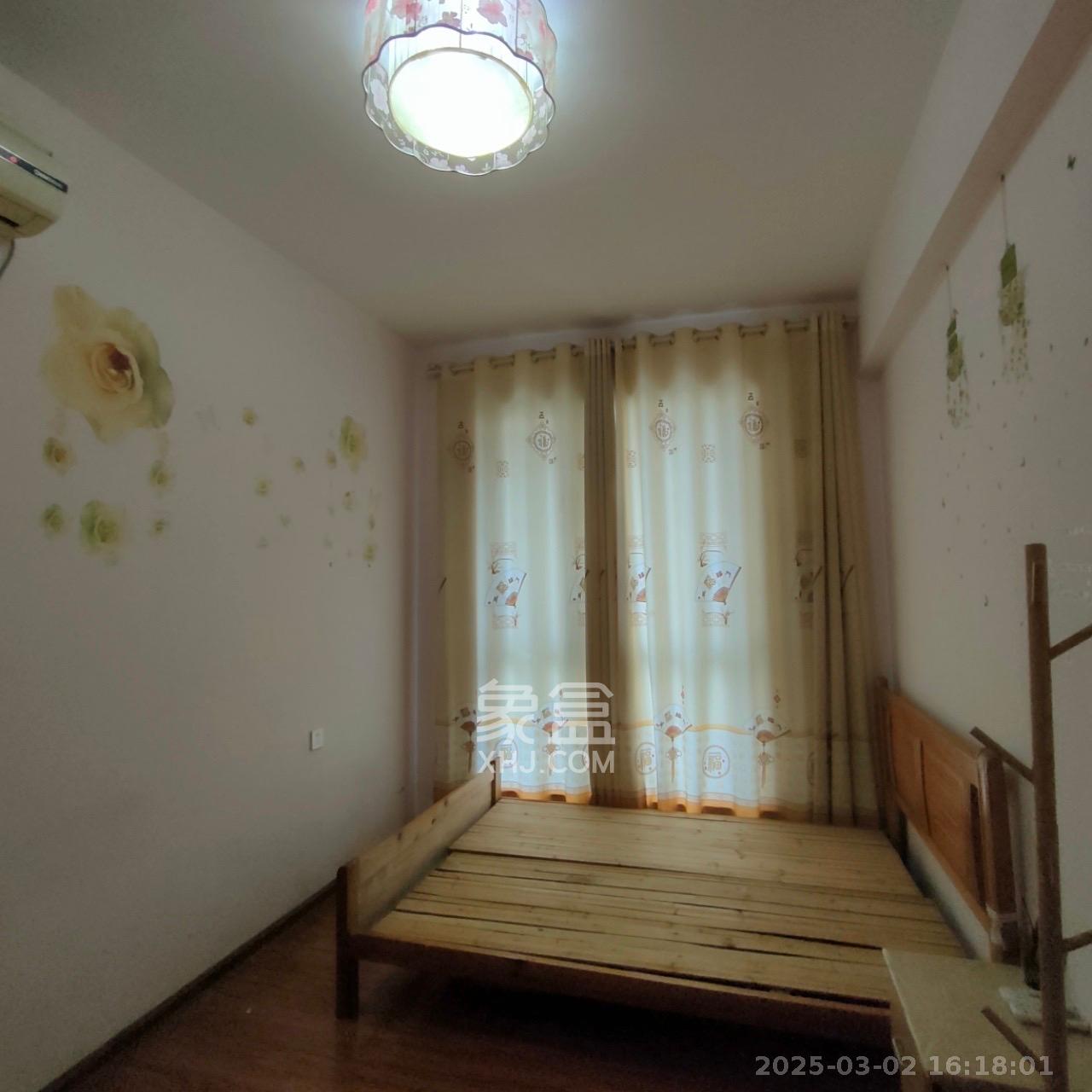 康斯丹郡(融程领秀佳园) 3室1厅1卫 1900.0元/月 康斯丹郡(融程领秀佳园) 3室1厅1卫 1900.0元/月室内图