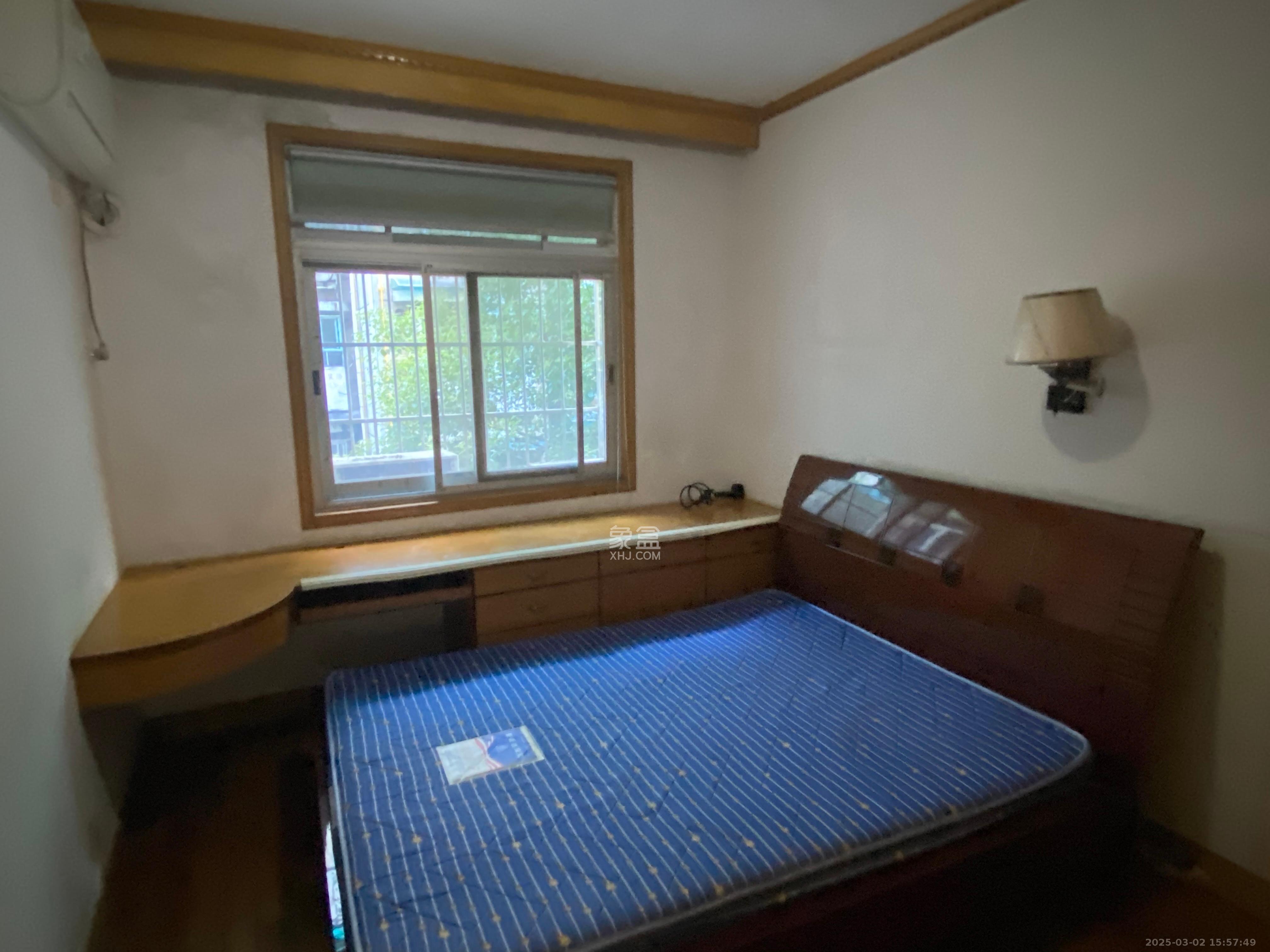 茶园坡社区(原王家冲社区)  2室1厅1卫   1500.00元/月室内图