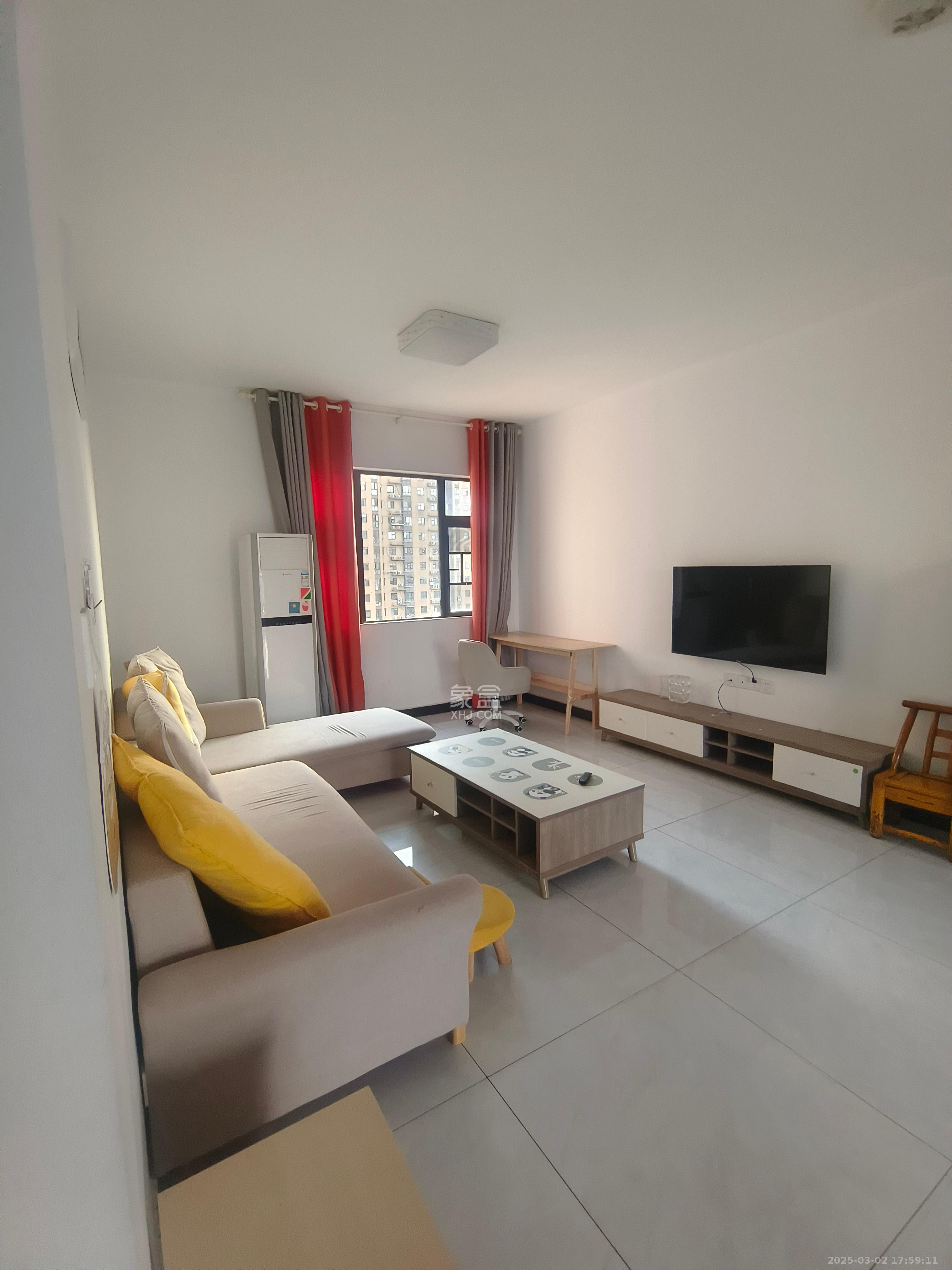 德润小区(丰升德润小区) 3室2厅1卫 2500.0元/月 德润小区(丰升德润小区) 3室2厅1卫 2500.0元/月室内图