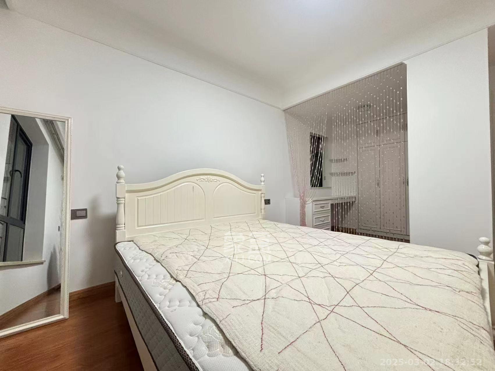 湘熙水郡(观澜海赋家园)  3室2厅2卫    3000.0元/月 湘熙水郡(观澜海赋家园)  3室2厅2卫    3000.0元/月室内图