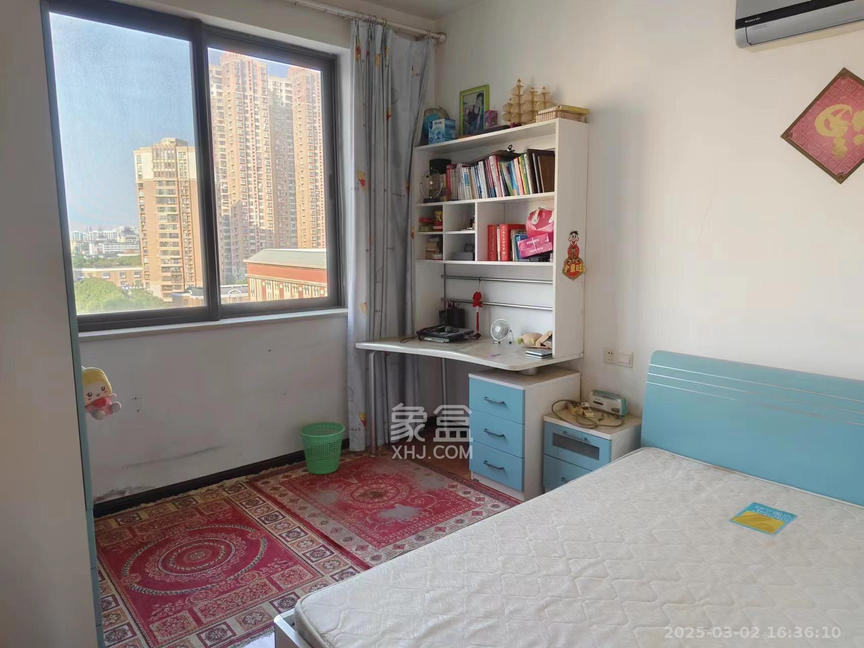 上海城小区  3室2厅2卫   2600.00元/月室内图