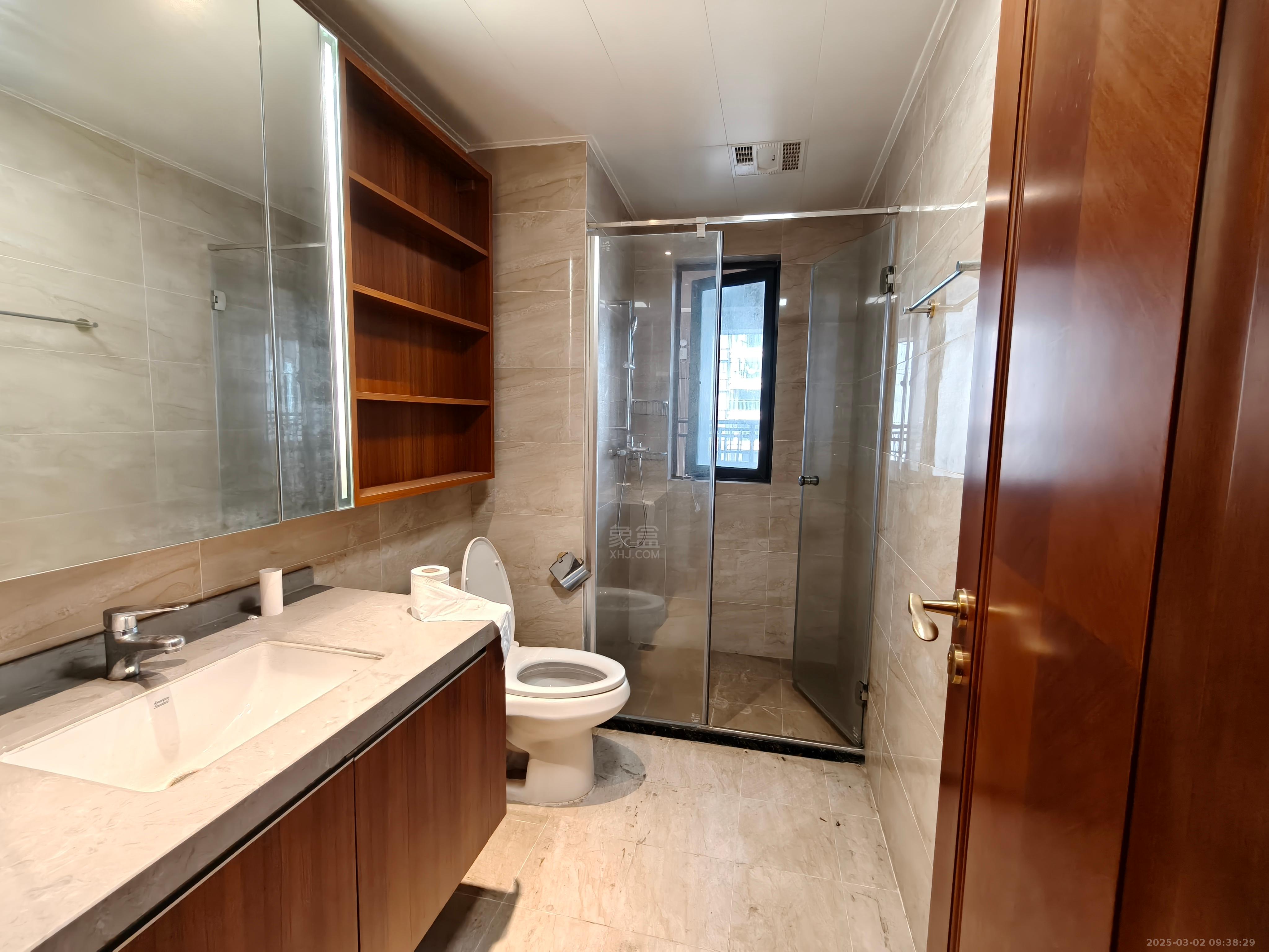 恒大华府 3室2厅1卫 1900.0元/月 恒大华府 3室2厅1卫 1900.0元/月室内图