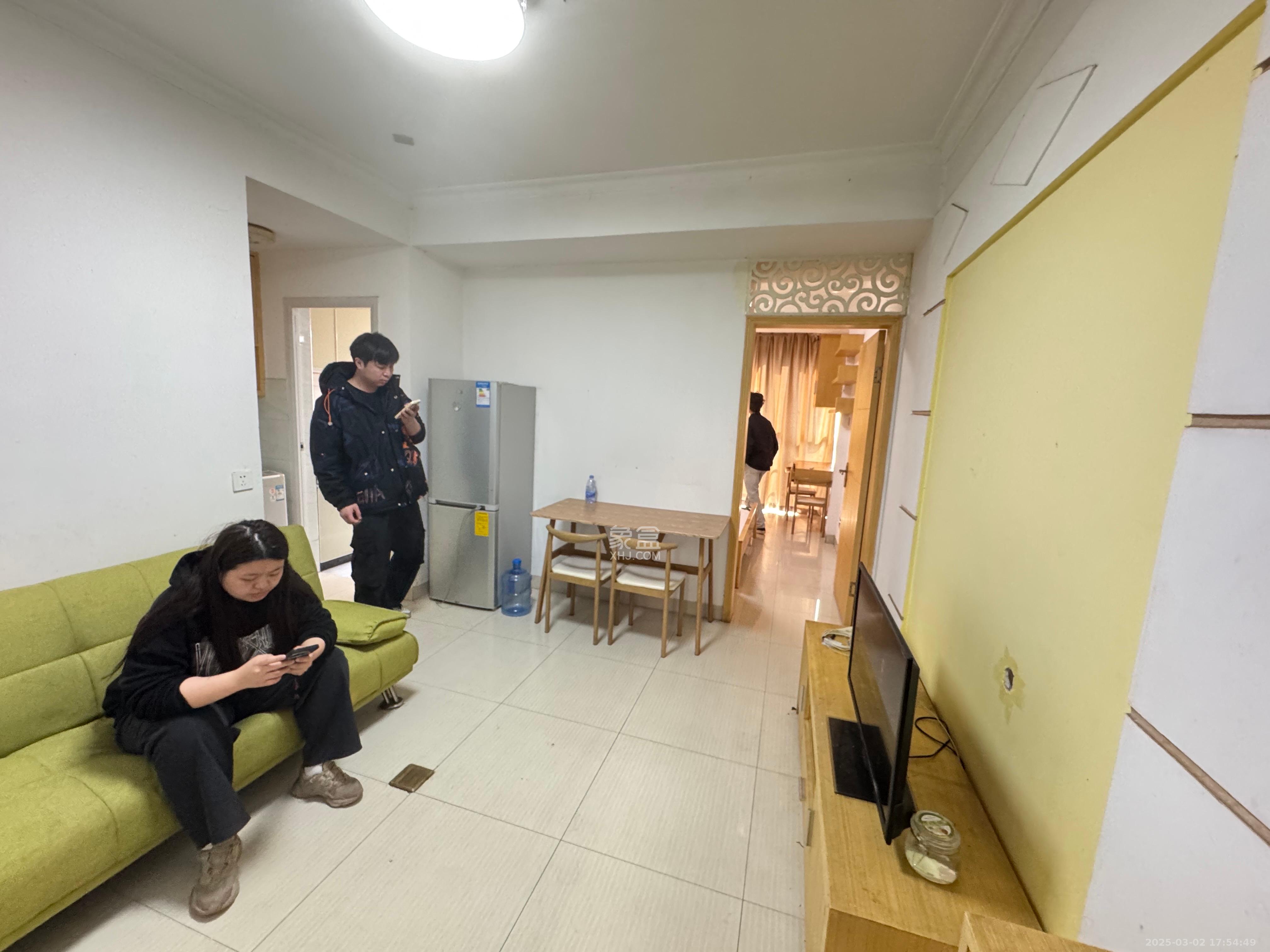 紫莱阁 0室1厅1卫 1500.0元/月 紫莱阁 0室1厅1卫 1500.0元/月室内图