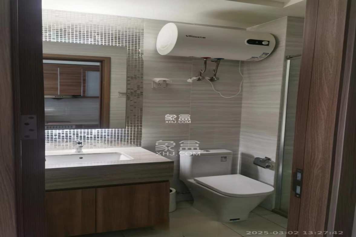 恒大清澜苑(恒大御景半岛四期) 1室0厅0卫 1600.0元/月 恒大清澜苑(恒大御景半岛四期) 1室0厅0卫 1600.0元/月室内图