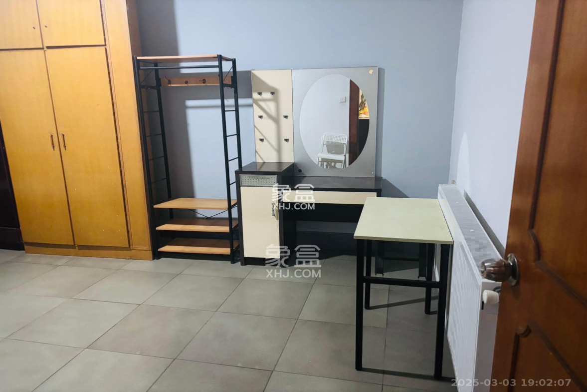 湖南省教育厅西院 3室2厅1卫 3200.0元/月 湖南省教育厅西院 3室2厅1卫 3200.0元/月室内图