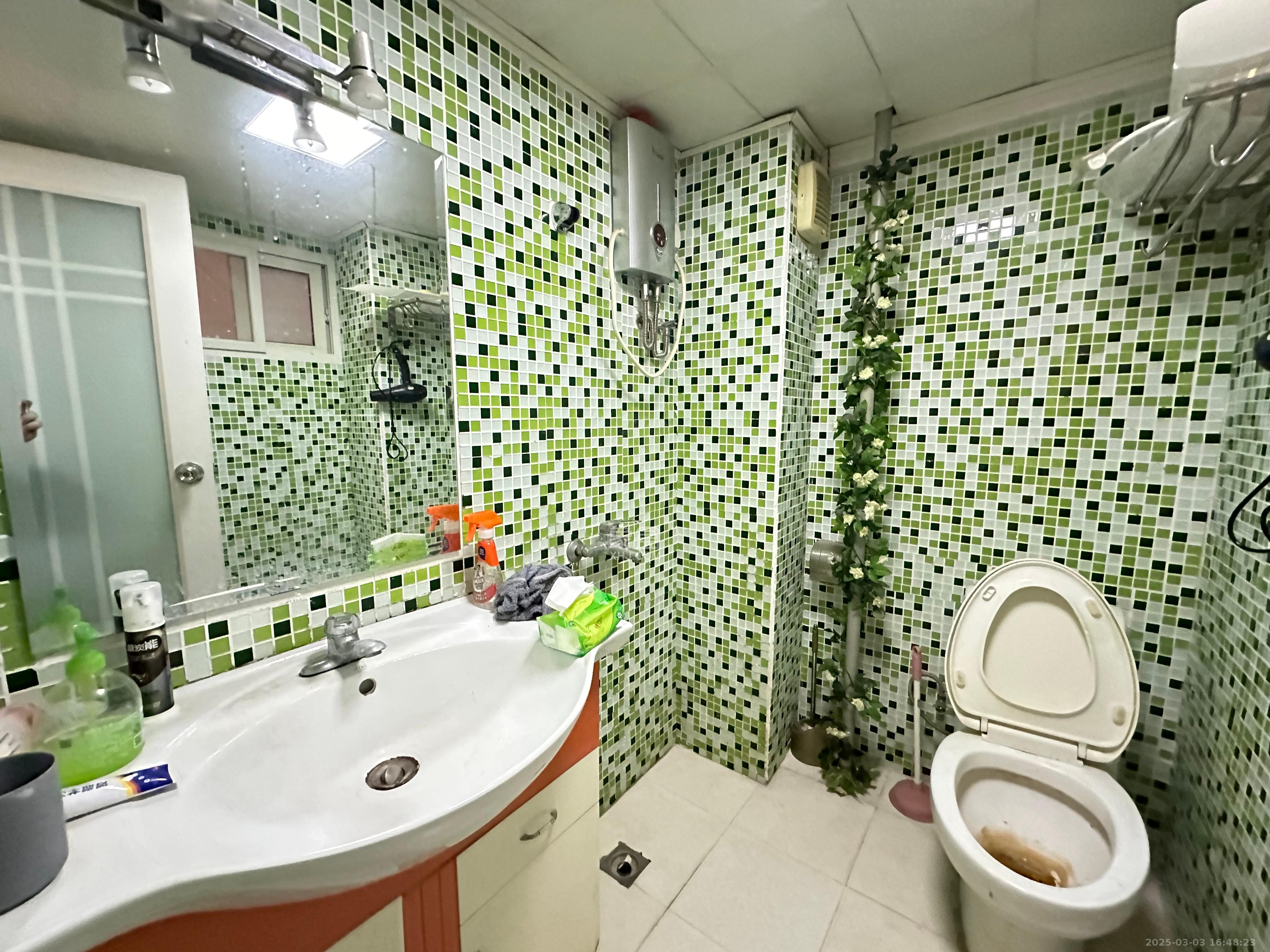 南国嘉苑  2室1厅1卫    2200.0元/月室内图