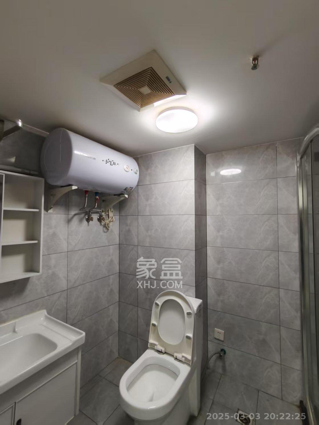 芙蓉万国城MOMA(卓越汇富苑) 1室1厅1卫 1600.0元/月 芙蓉万国城MOMA(卓越汇富苑) 1室1厅1卫 1600.0元/月室内图