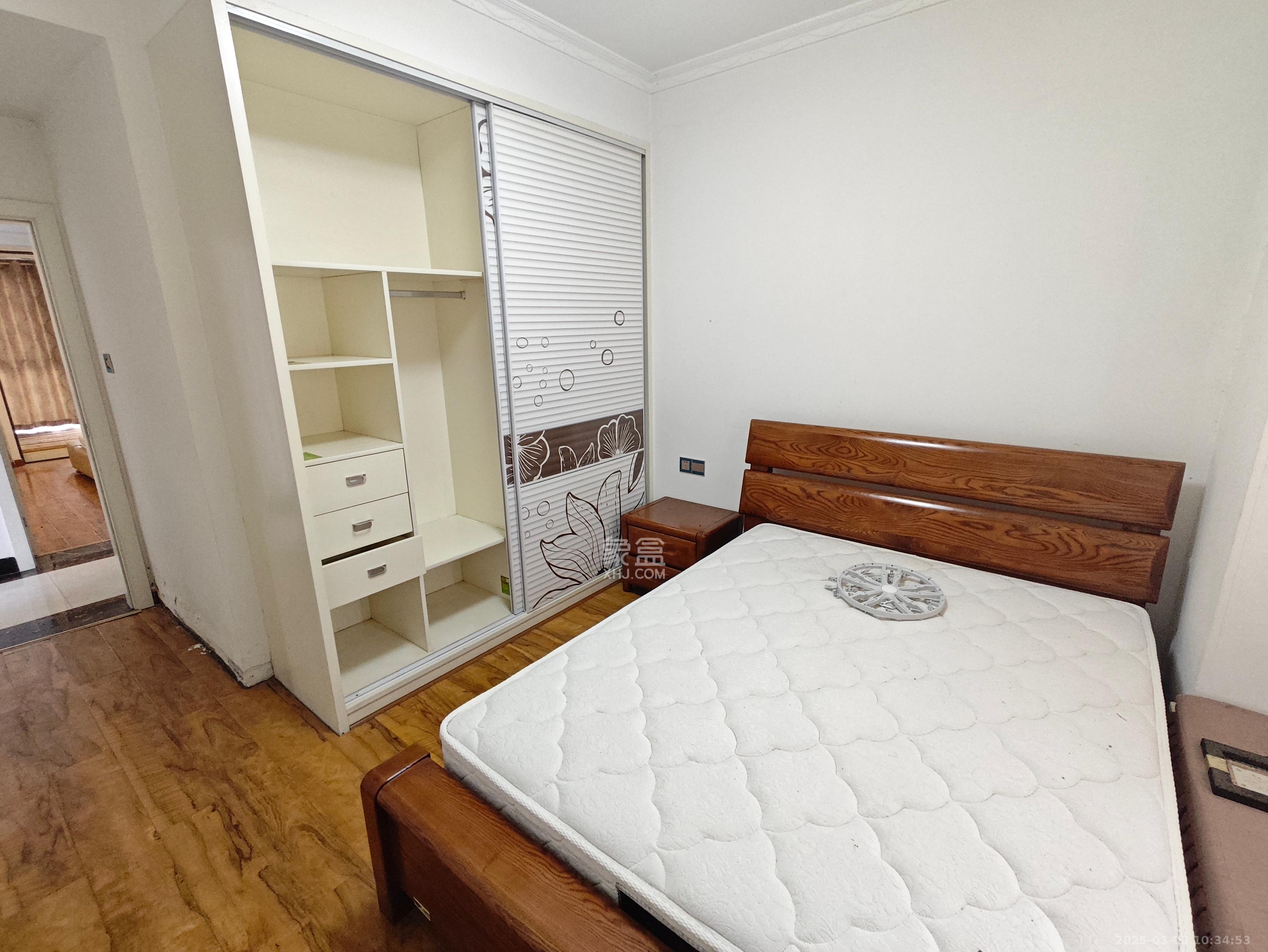 中建麓山和苑 3室2厅1卫 1800.0元/月 中建麓山和苑 3室2厅1卫 1800.0元/月室内图