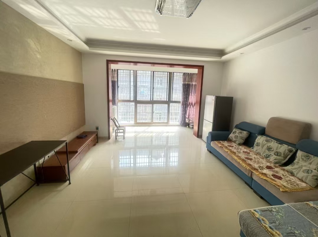 南坪安置小区 2室2厅1卫 1000.0元/月 南坪安置小区 2室2厅1卫 1000.0元/月室内图