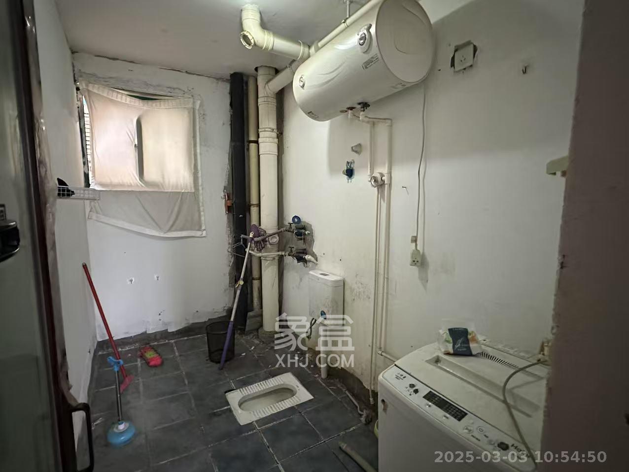 明城公寓 5室2厅2卫 2500.0元/月 明城公寓 5室2厅2卫 2500.0元/月室内图