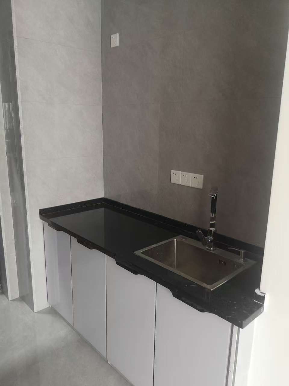 俊景万和城 1室0厅0卫 4800.0元/月 俊景万和城 1室0厅0卫 4800.0元/月室内图