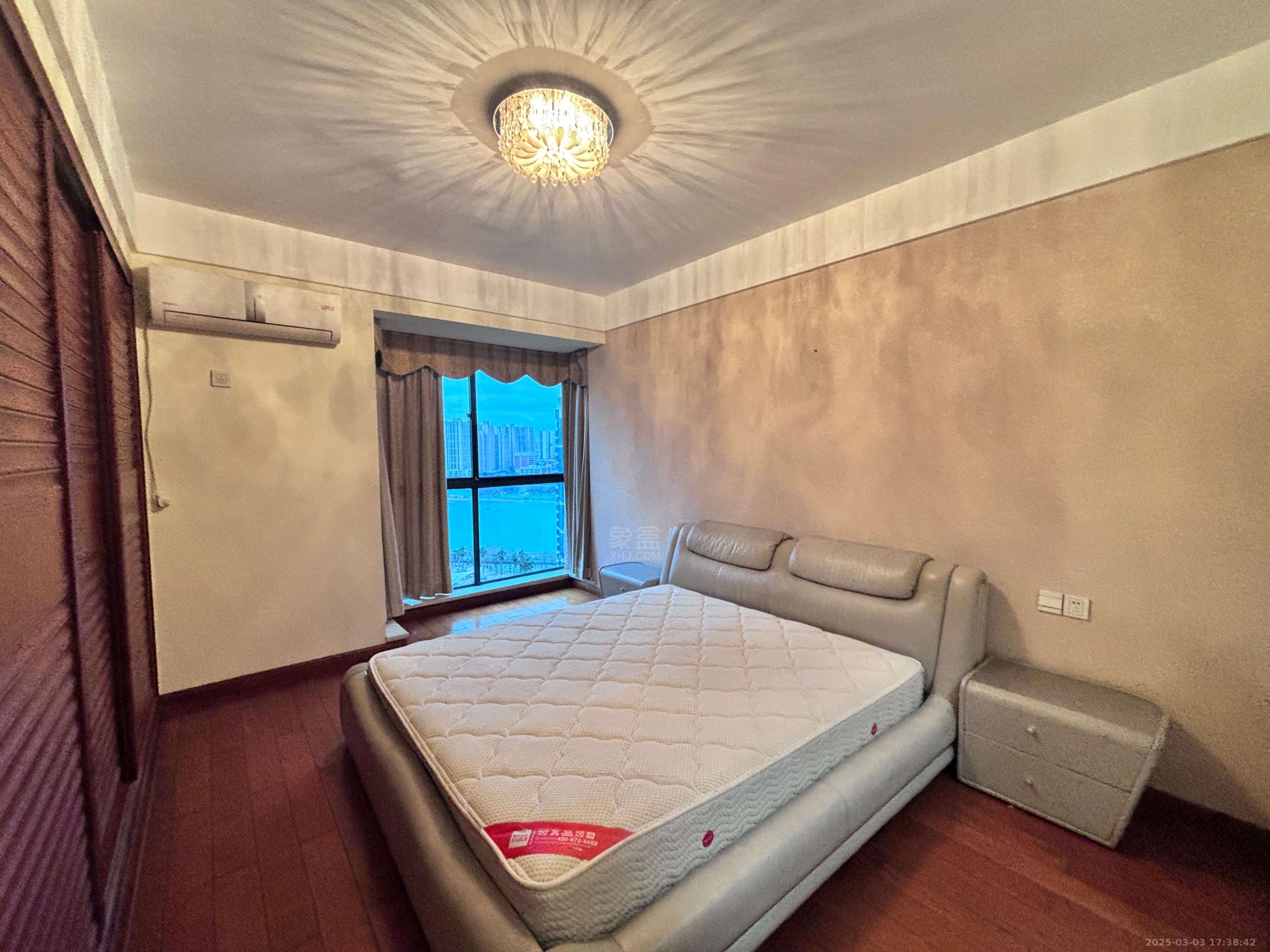 山水国际 3室2厅2卫 2300.0元/月 山水国际 3室2厅2卫 2300.0元/月室内图