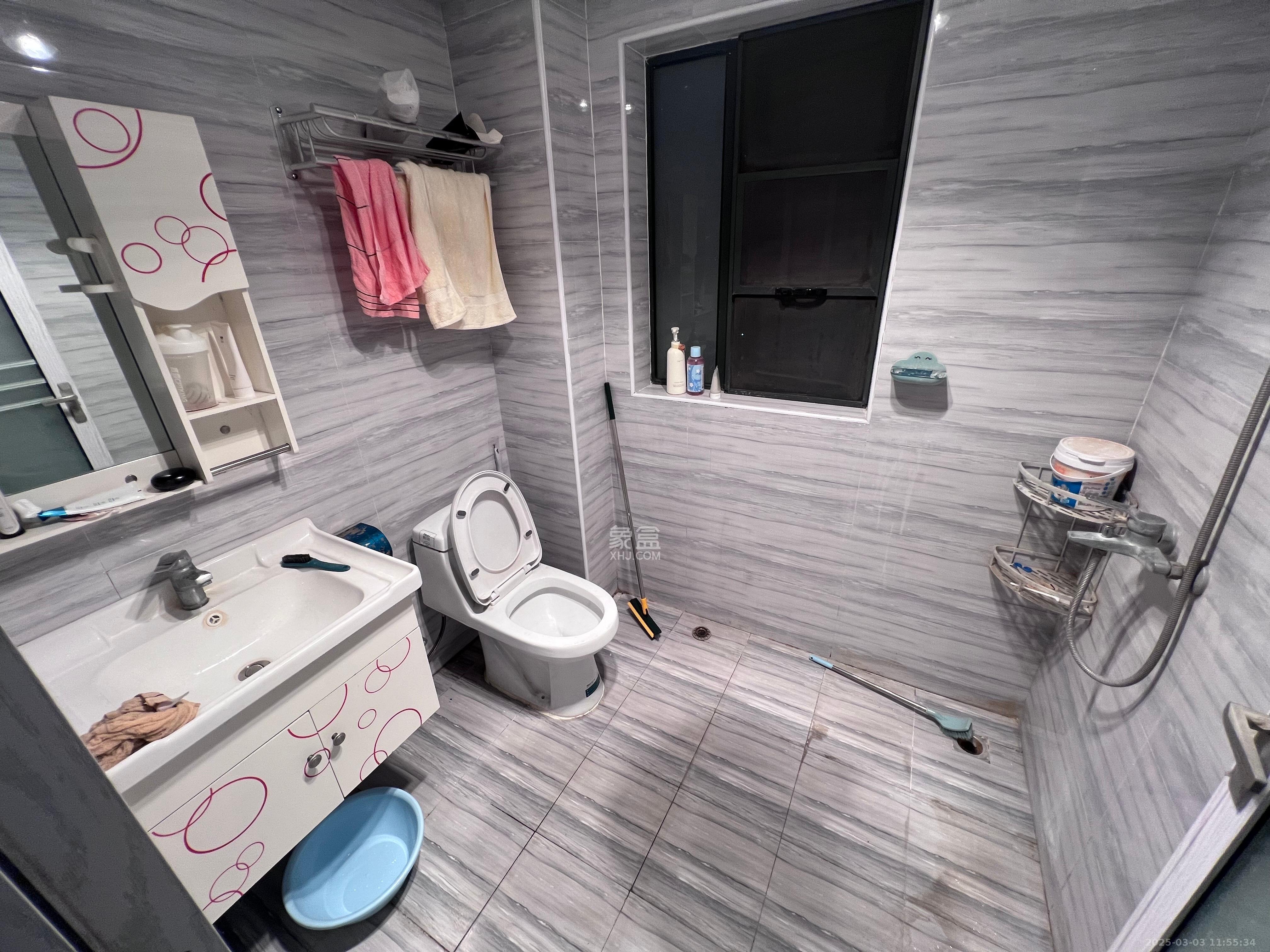 长房云时代  3室2厅2卫    3000.0元/月 长房云时代  3室2厅2卫    3000.0元/月室内图