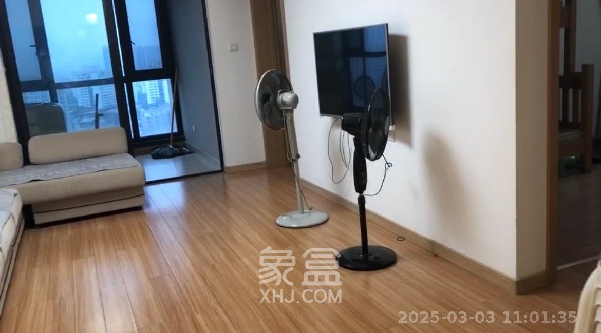 万科金域缇香  3室2厅1卫   3300.00元/月室内图