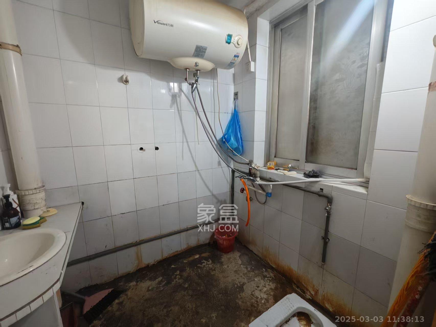 天龙花园 3室1厅1卫 1800.0元/月 天龙花园 3室1厅1卫 1800.0元/月室内图