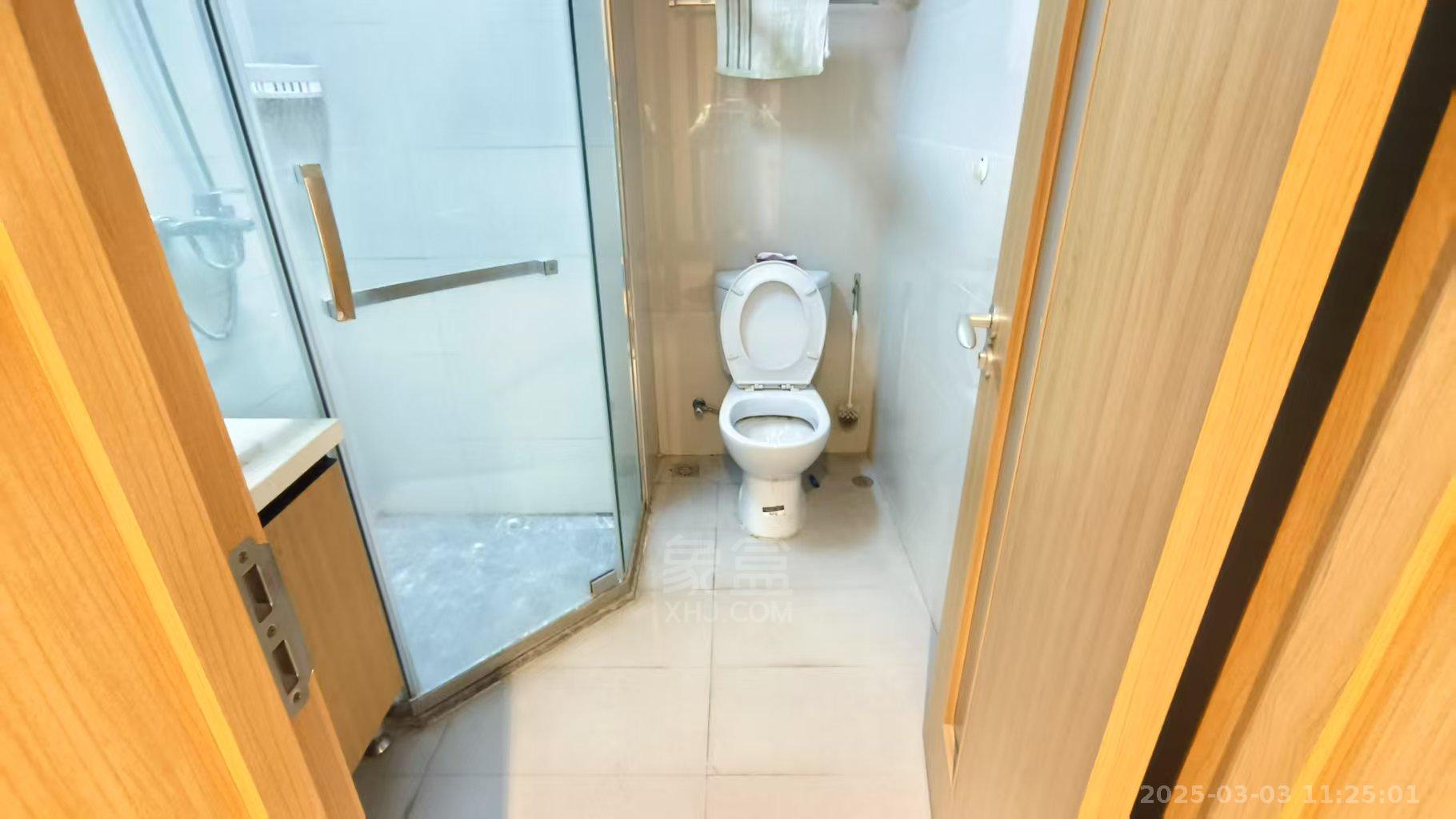 中泰财富湘江 1室1厅1卫 1300.0元/月 中泰财富湘江 1室1厅1卫 1300.0元/月室内图