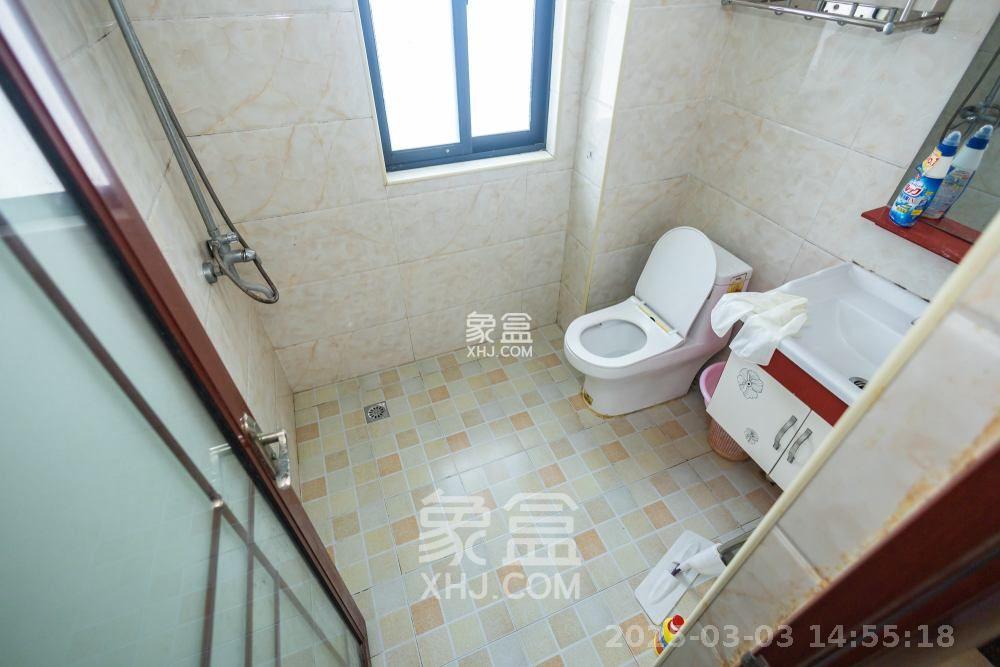 锦绣兰亭  2室1厅1卫   1700.00元/月室内图