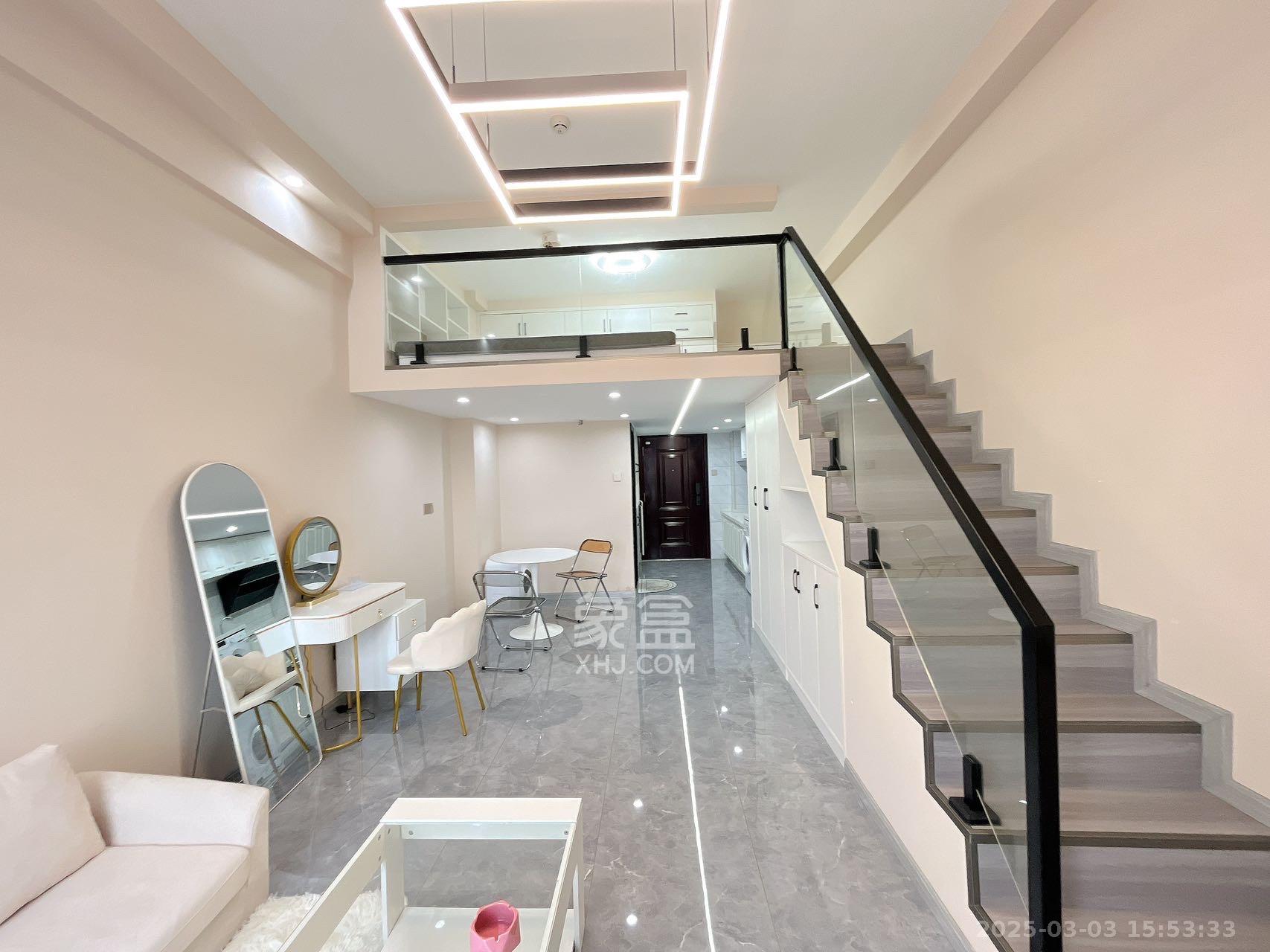 润和国际广场 1室1厅1卫 2500.0元/月 润和国际广场 1室1厅1卫 2500.0元/月室内图