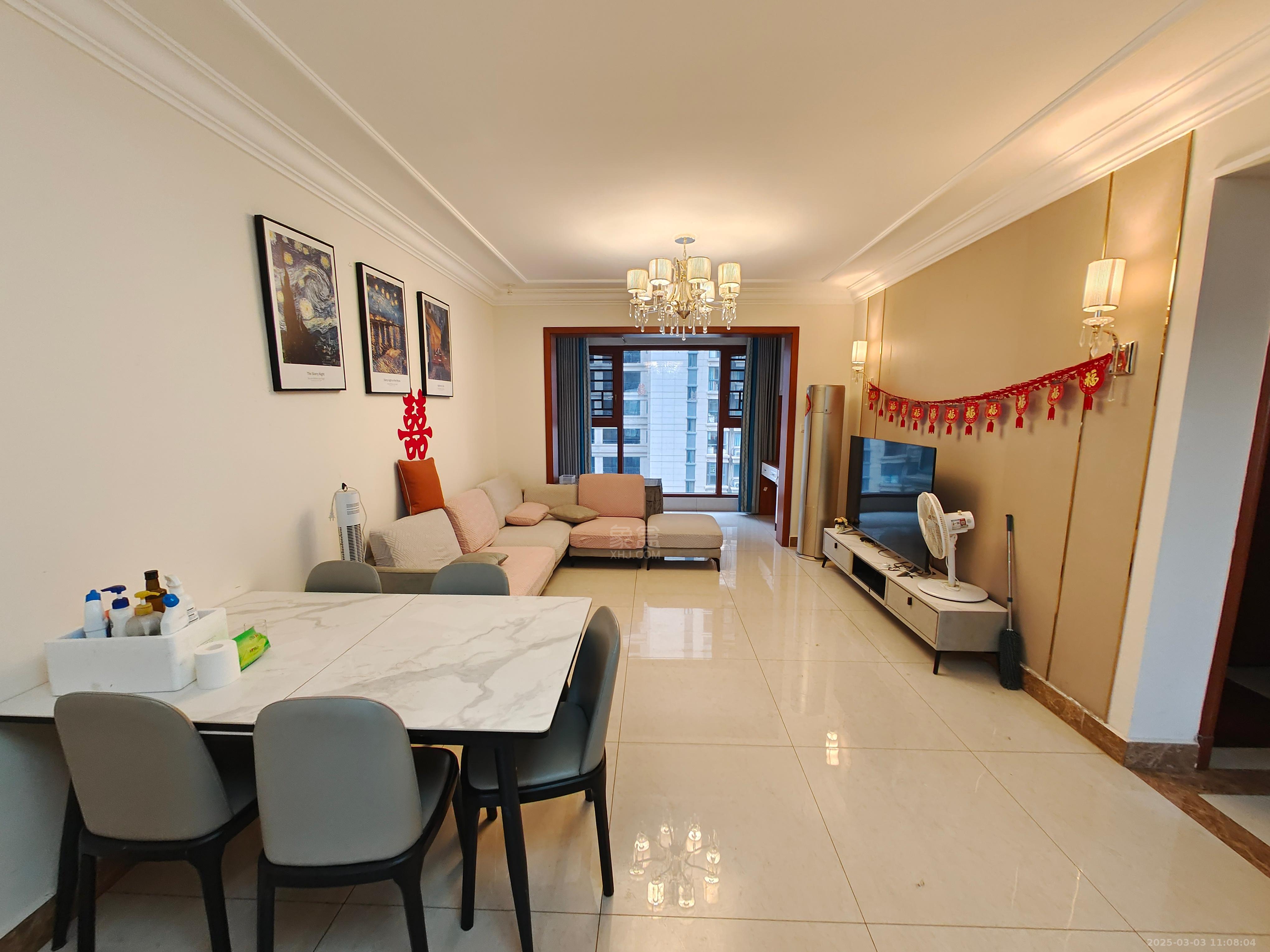 恒大华府 1室1厅1卫 2500.0元/月 恒大华府 1室1厅1卫 2500.0元/月室内图