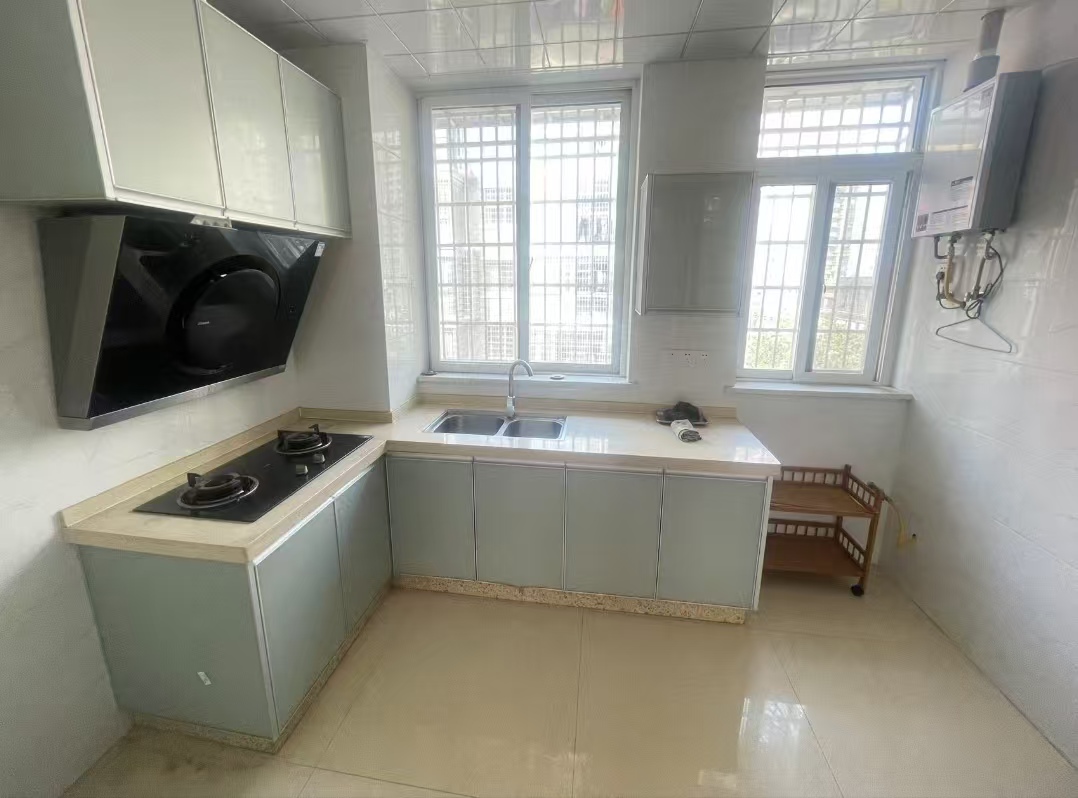 南坪安置小区 2室2厅1卫 1000.0元/月 南坪安置小区 2室2厅1卫 1000.0元/月室内图