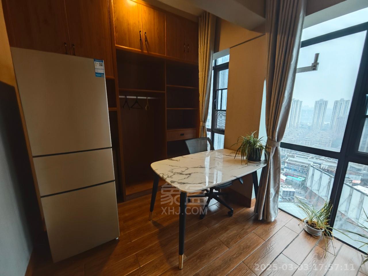 庐山春天 1室1厅1卫 1600.0元/月 庐山春天 1室1厅1卫 1600.0元/月室内图