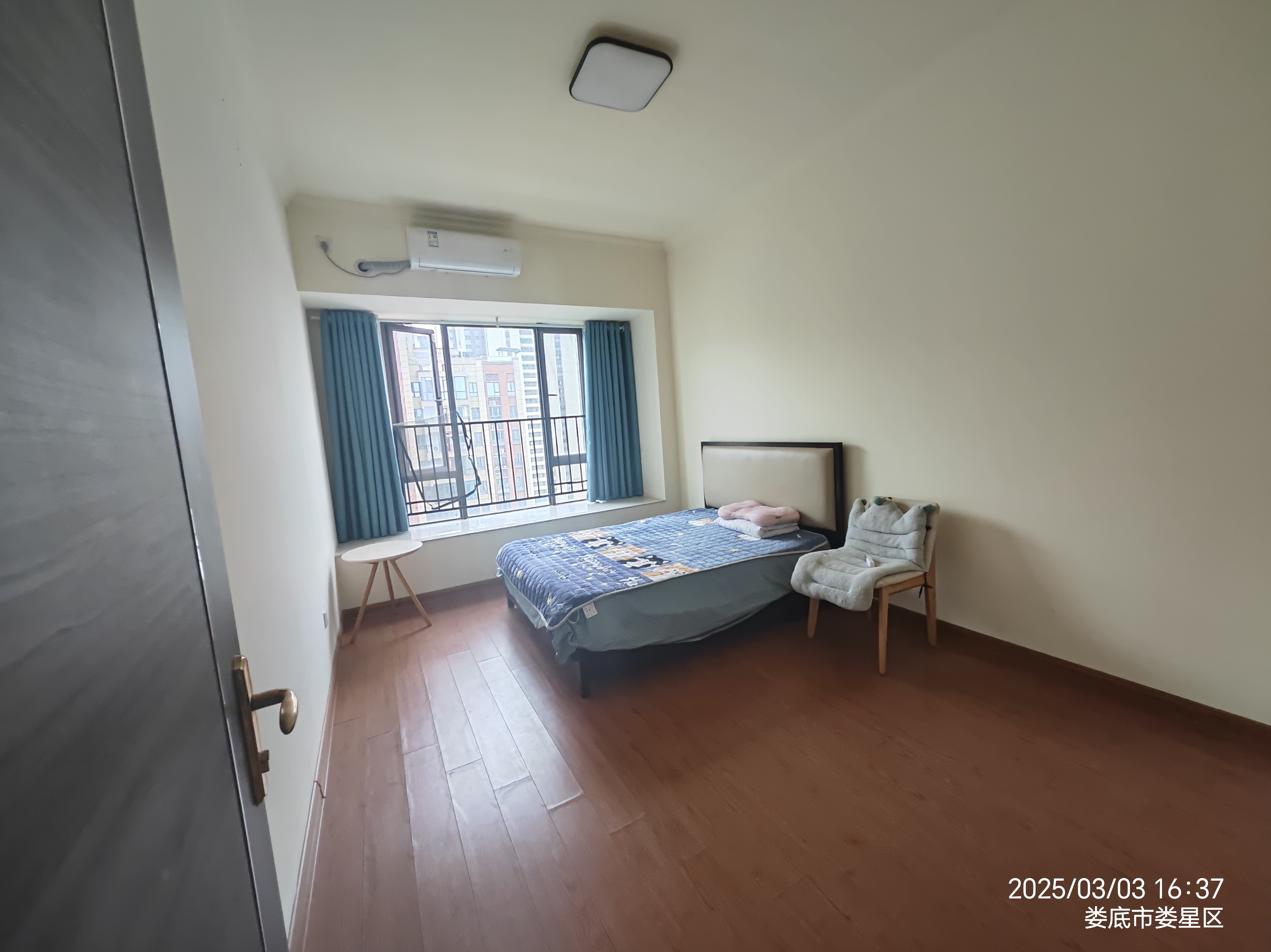 碧桂园豪园  4室2厅2卫    3000.0元/月