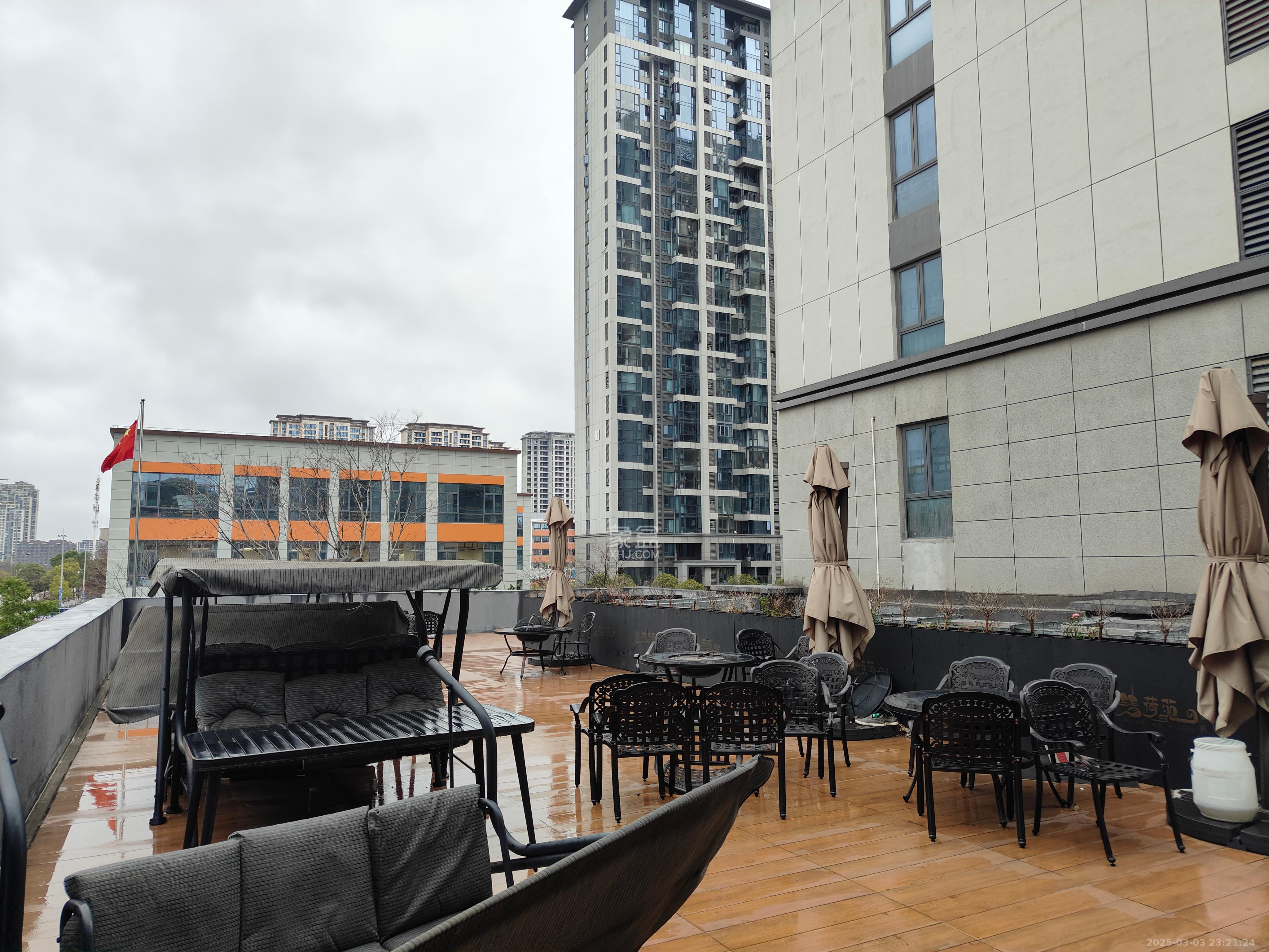 金辉优步星樾   105.65㎡      18000.0元/月室内图