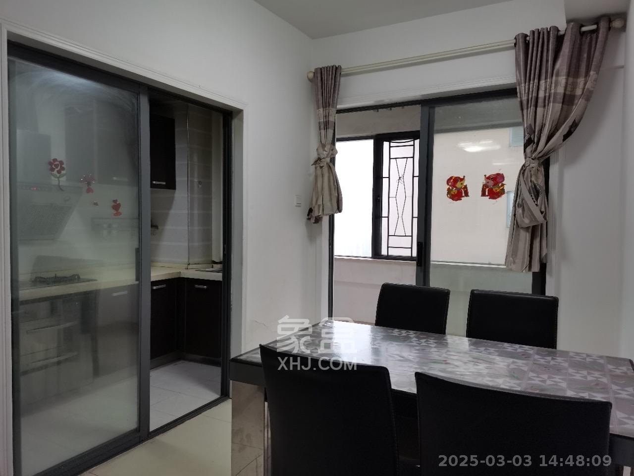 万博汇 3室2厅1卫 2400.0元/月 万博汇 3室2厅1卫 2400.0元/月室内图