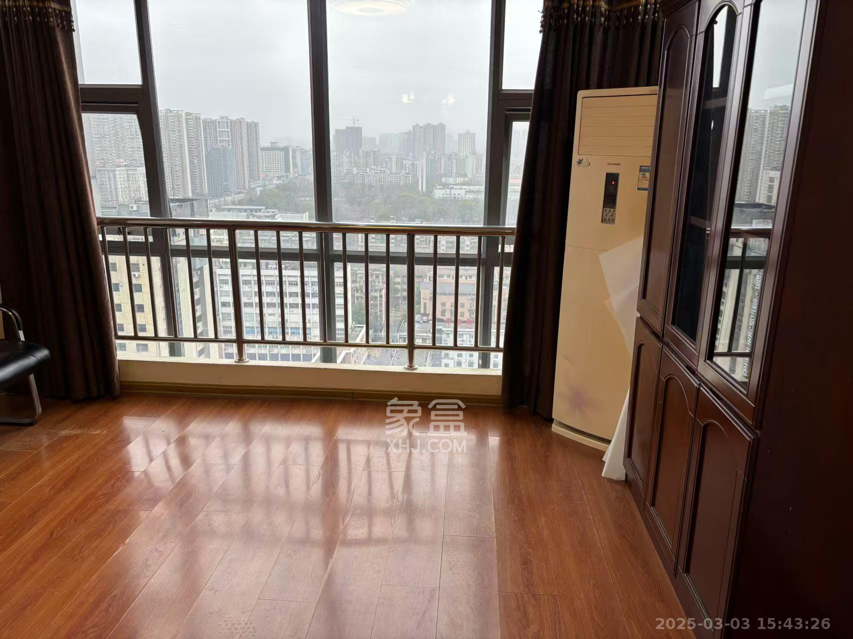 人瑞潇湘国际 1室1厅1卫 2700.0元/月 人瑞潇湘国际 1室1厅1卫 2700.0元/月室内图