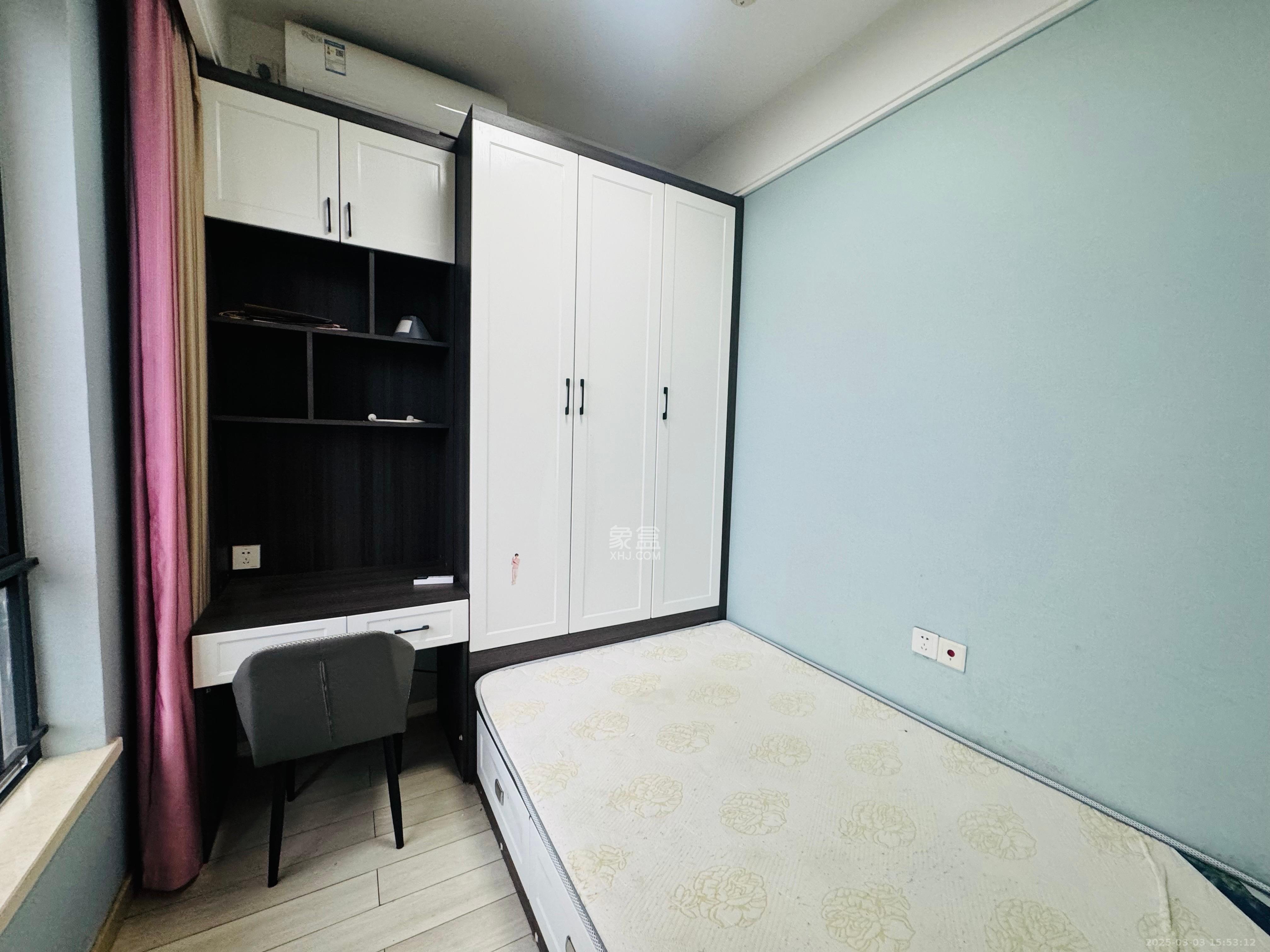 启迪协信中心  1室0厅0卫    2600.0元/月室内图