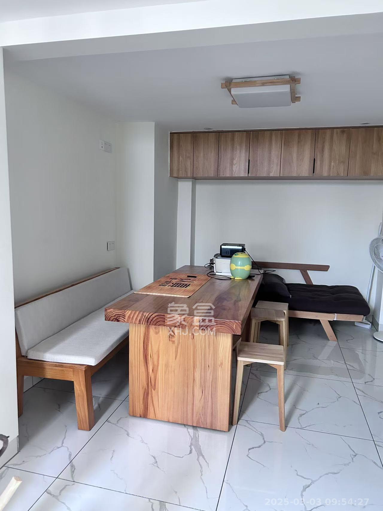 弘坤云寓 1室1厅1卫 2800.0元/月 弘坤云寓 1室1厅1卫 2800.0元/月室内图