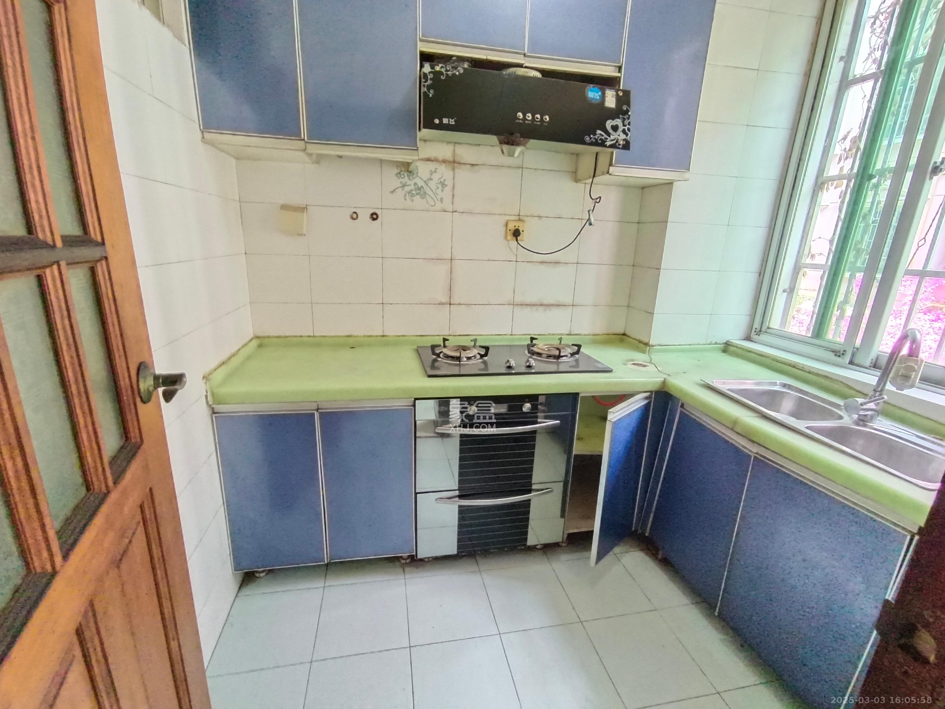 马王堆陶瓷建材新城 3室2厅1卫 2200.0元/月 马王堆陶瓷建材新城 3室2厅1卫 2200.0元/月室内图