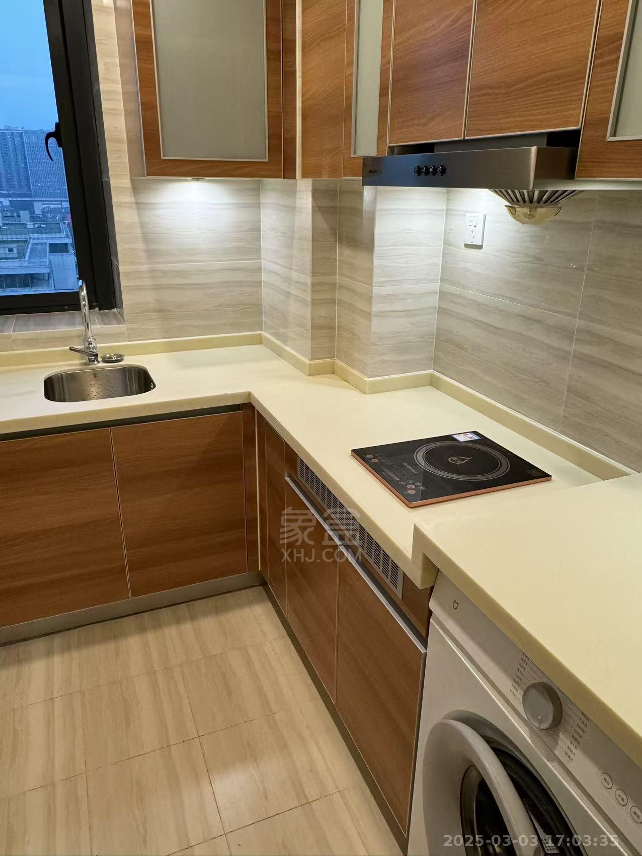 恒大华府 1室1厅1卫 1500.0元/月 恒大华府 1室1厅1卫 1500.0元/月室内图