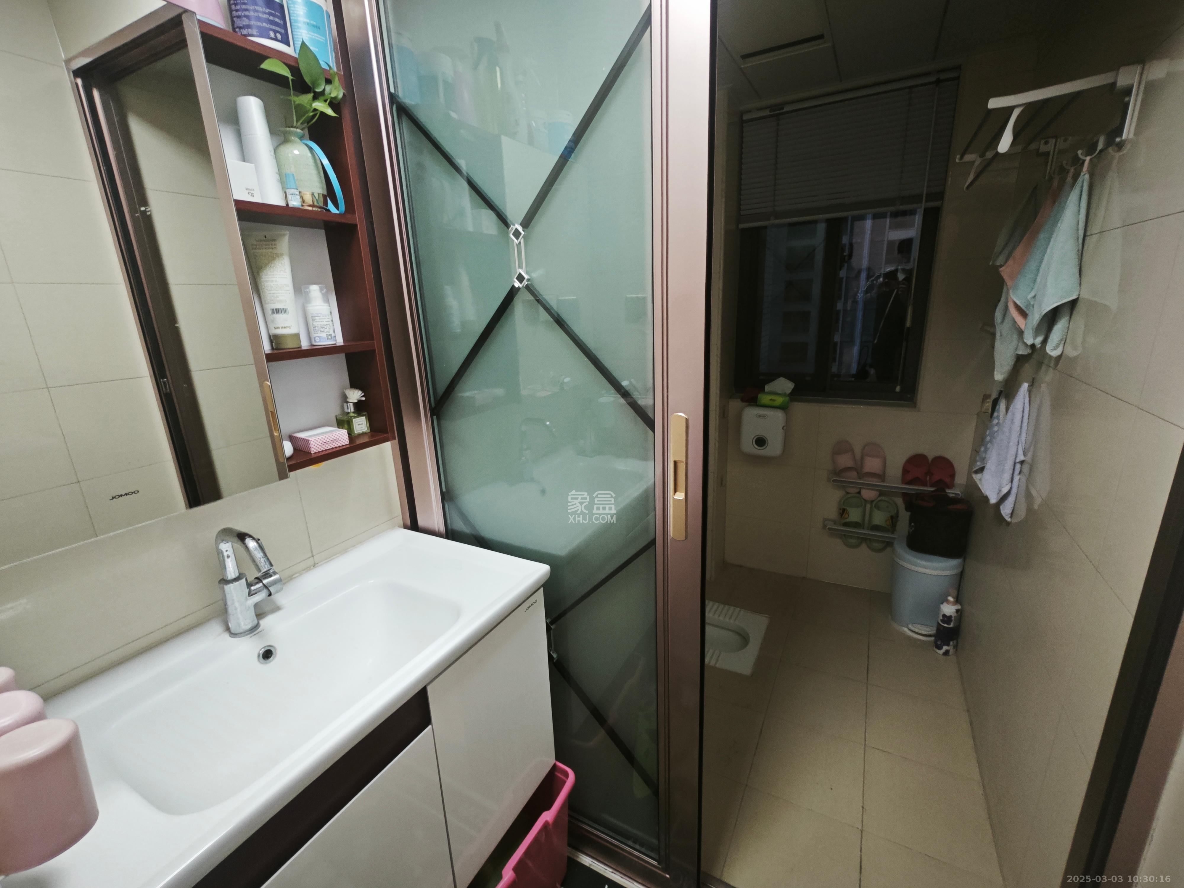 碧桂园南城首府（东宸林海）  4室2厅2卫   3500.00元/月室内图