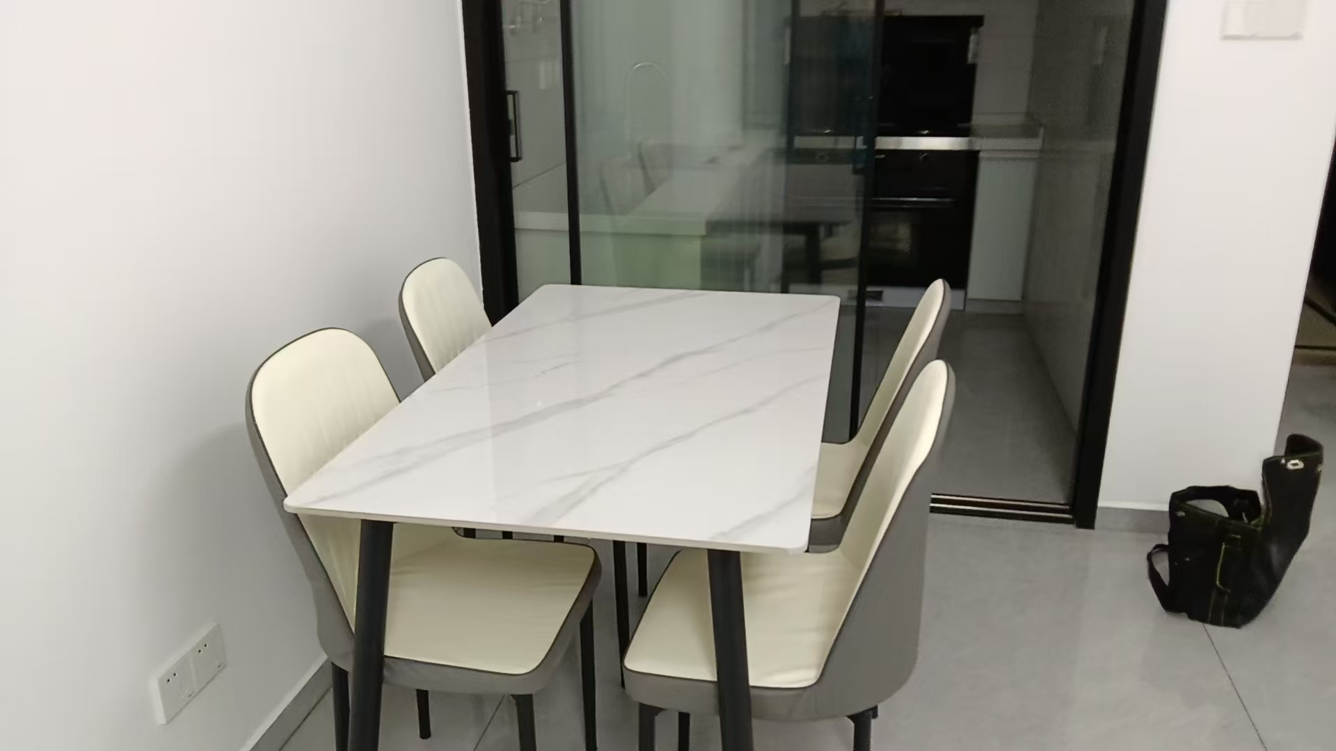 德大揽胜 3室1厅1卫 2000.0元/月 德大揽胜 3室1厅1卫 2000.0元/月室内图