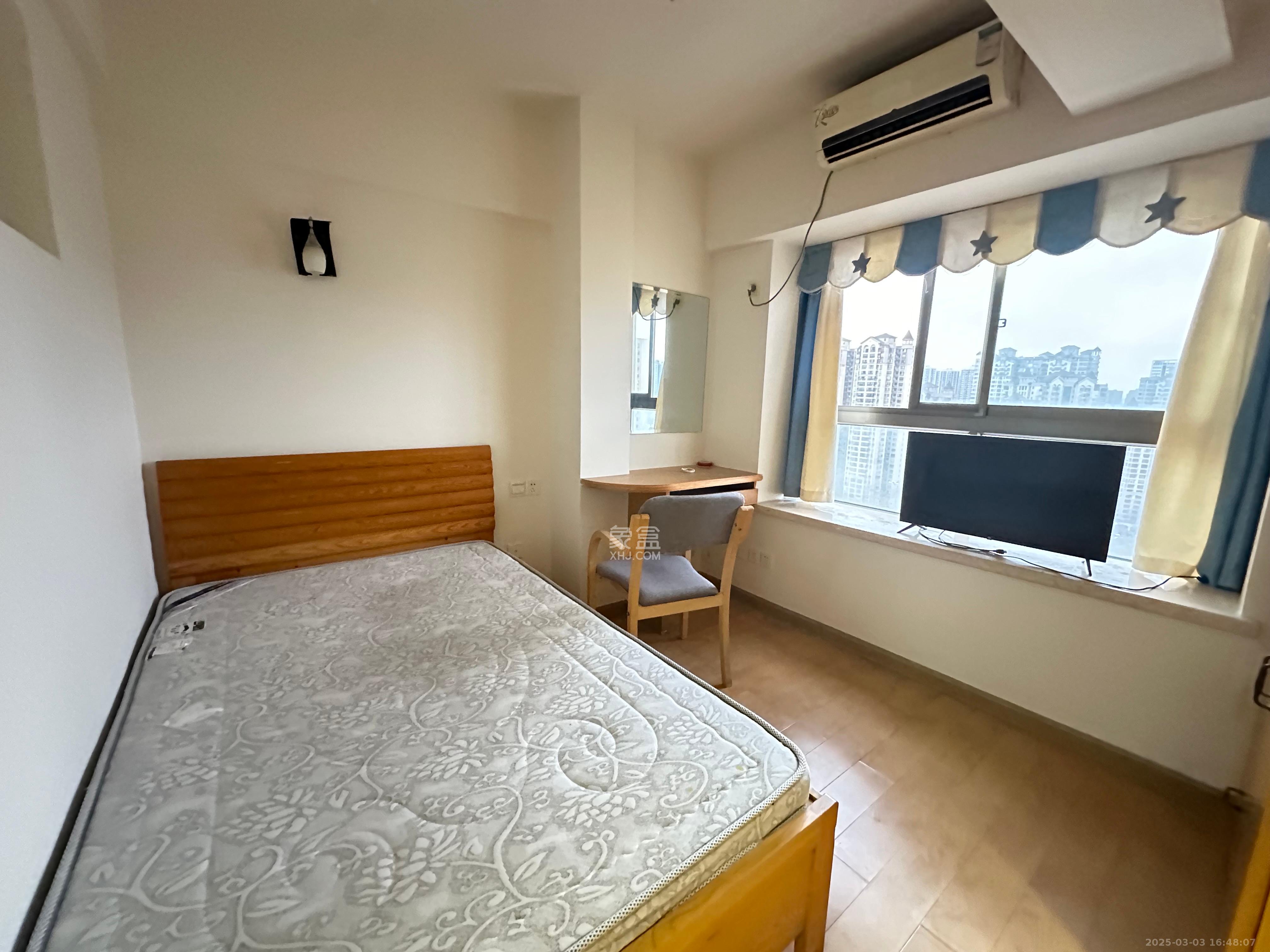 南国嘉苑  2室1厅1卫    2200.0元/月室内图